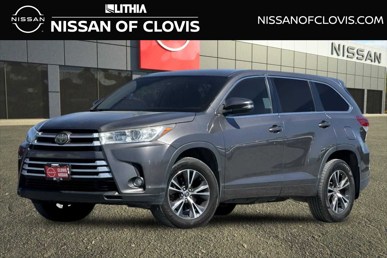 2018 Toyota Highlander LE Plus V6's photo