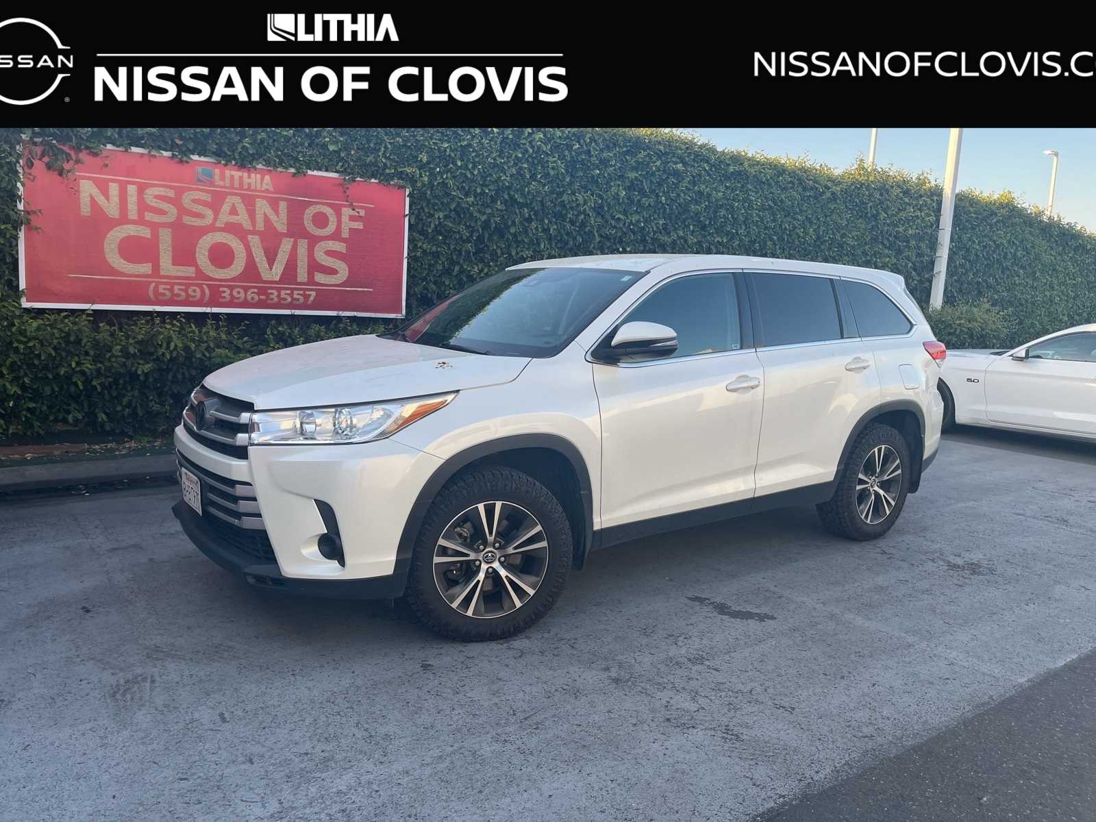 2019 Toyota Highlander LE