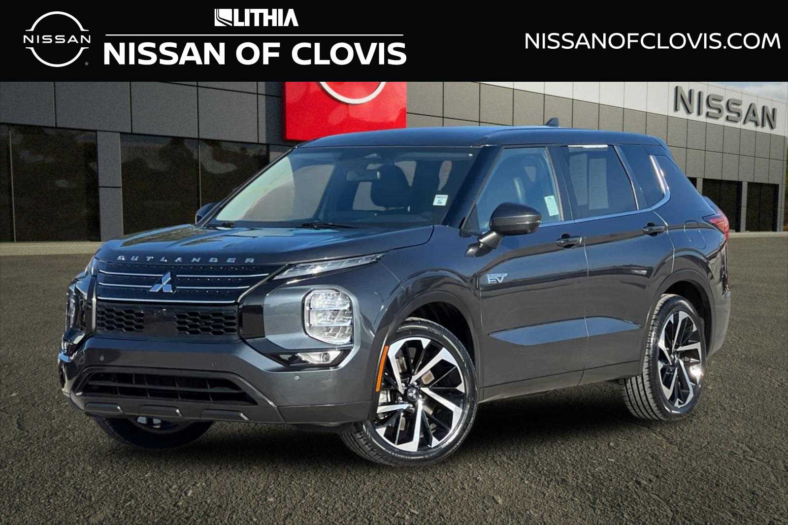 2024 Mitsubishi Outlander Plug-In Hybrid SE