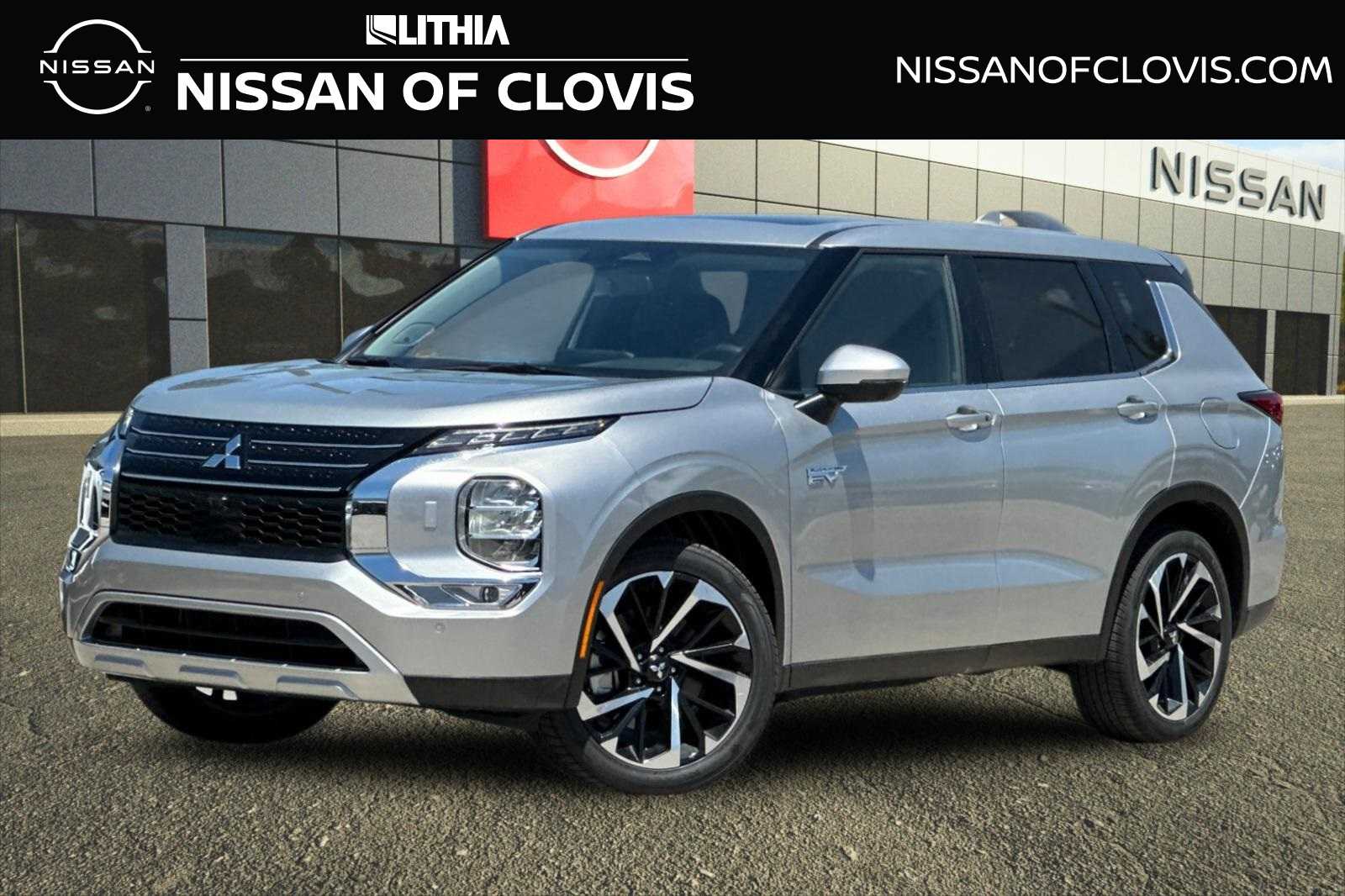 2024 Mitsubishi Outlander Plug-In Hybrid SE