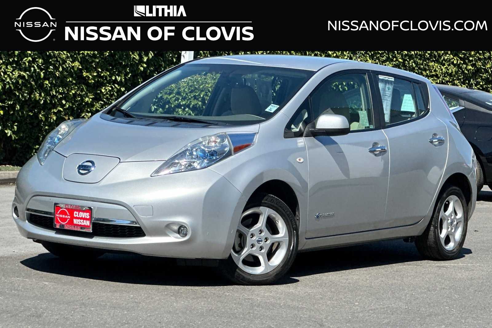 2011 Nissan LEAF SL