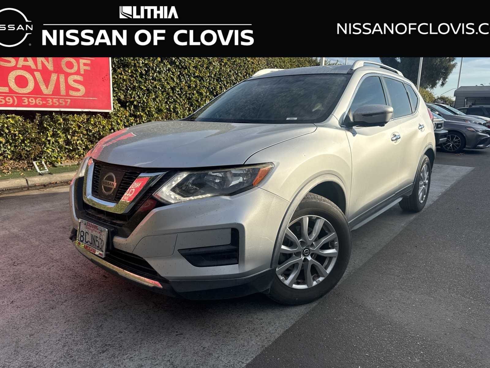 2017 Nissan Rogue SV