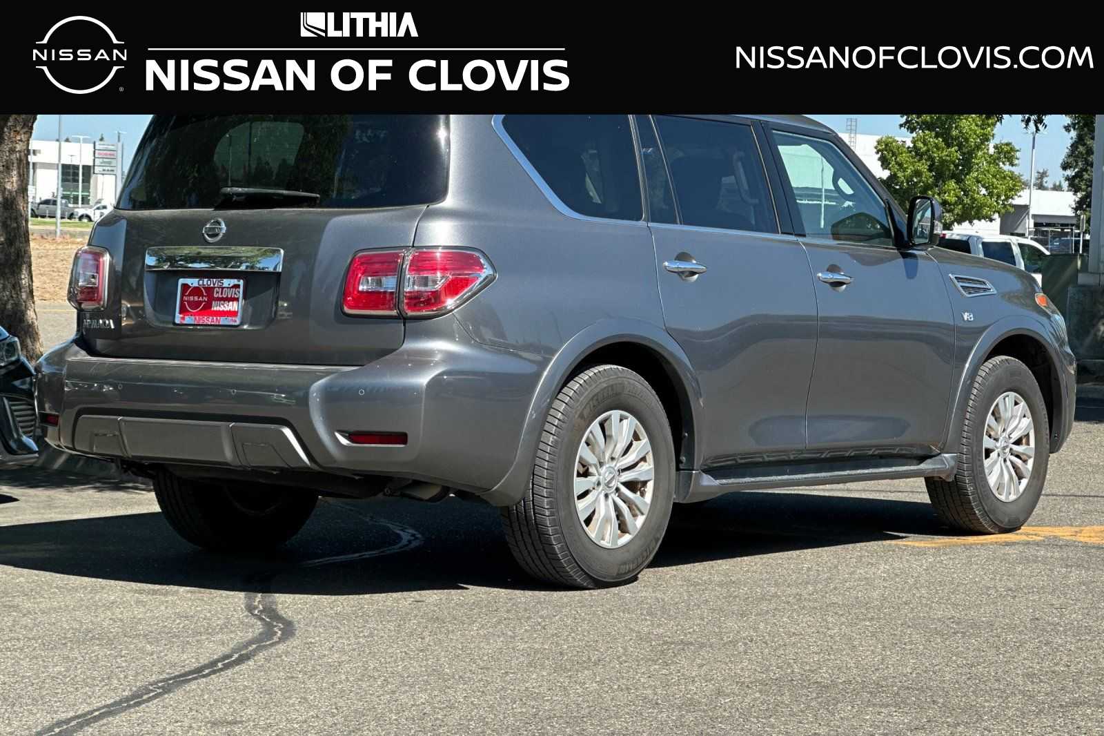 2019 Nissan Armada SV 4X2's photo