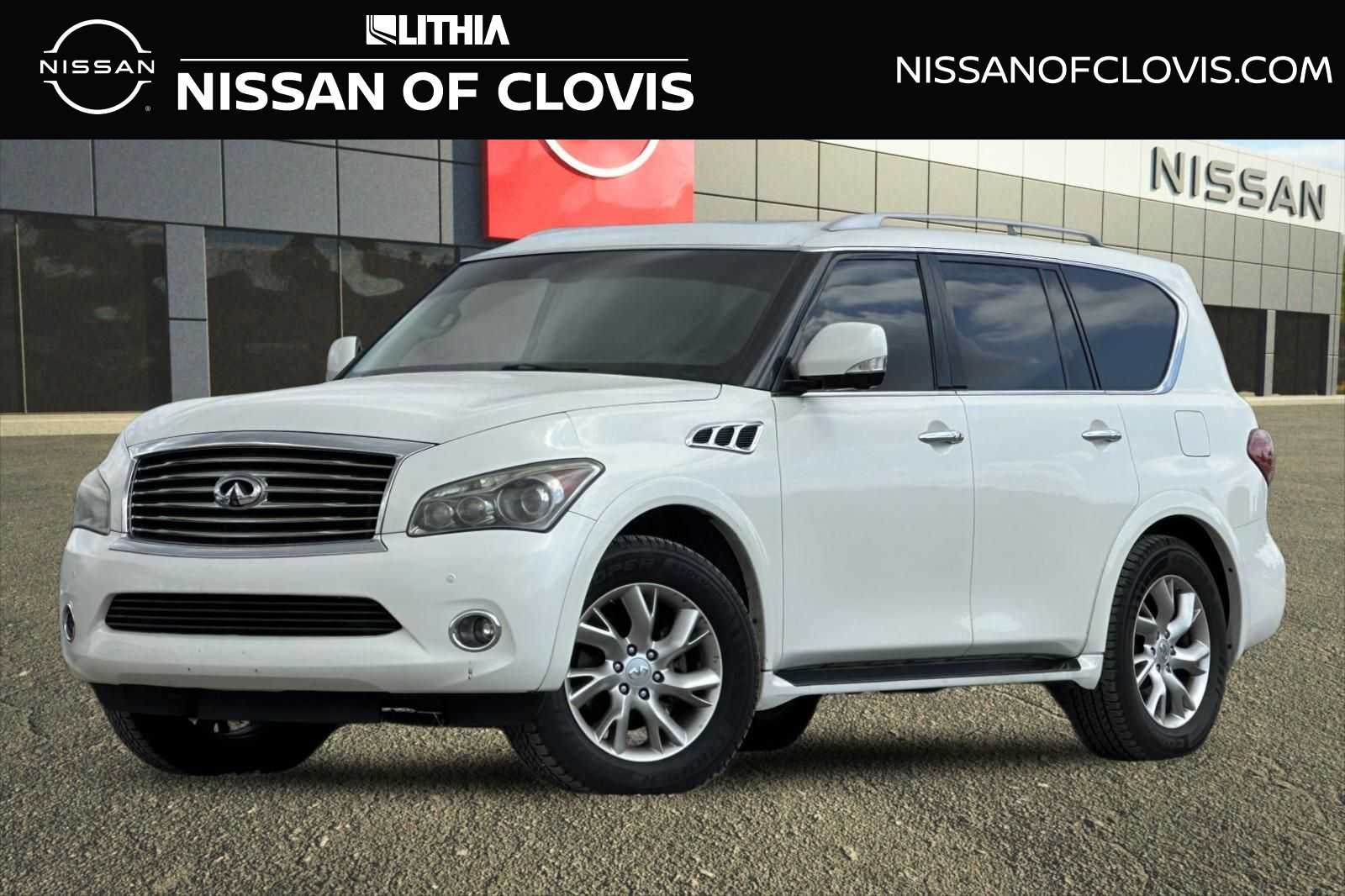 2012 INFINITI QX56 8-passenger