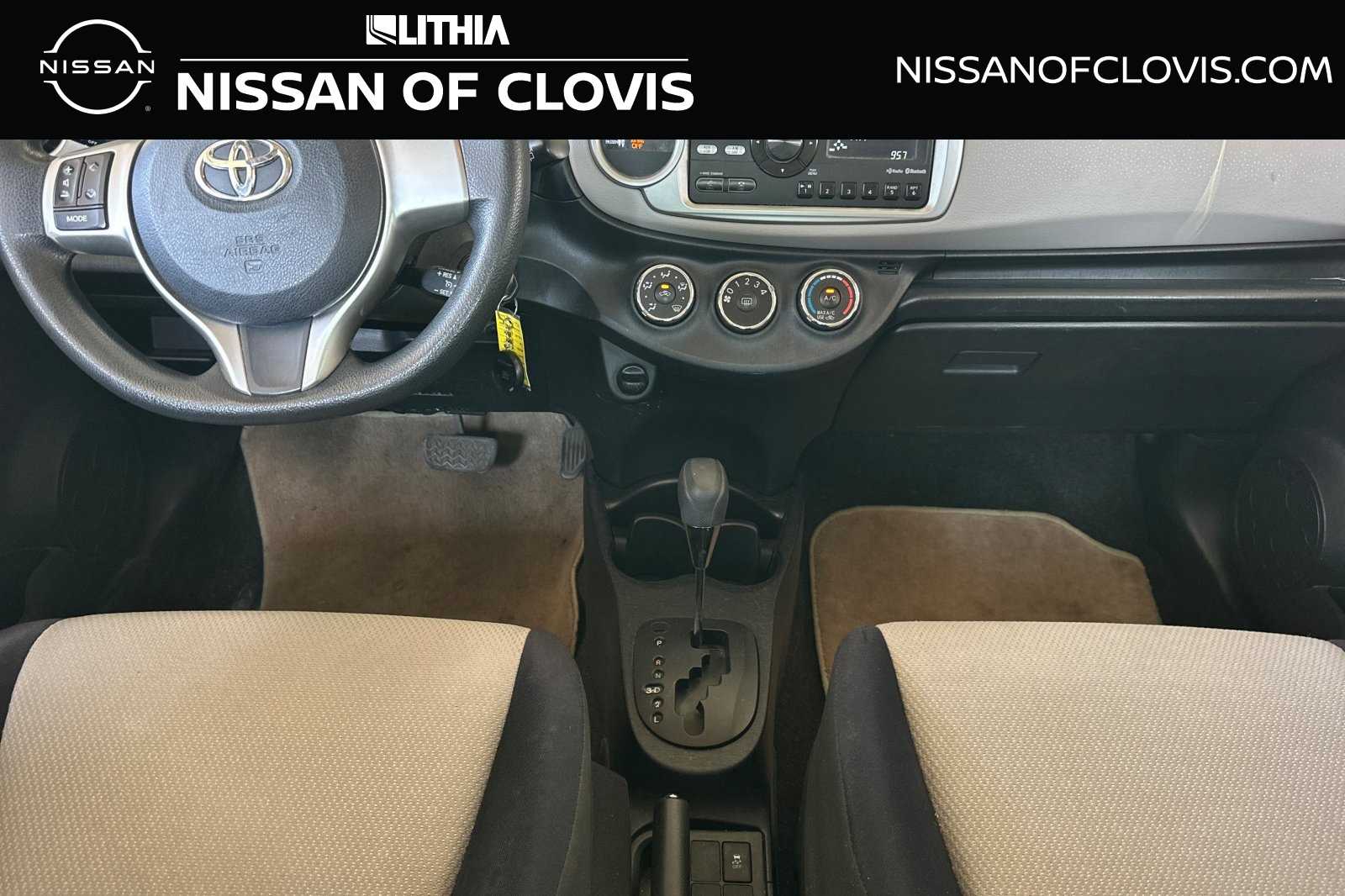 2013 Toyota Yaris LE