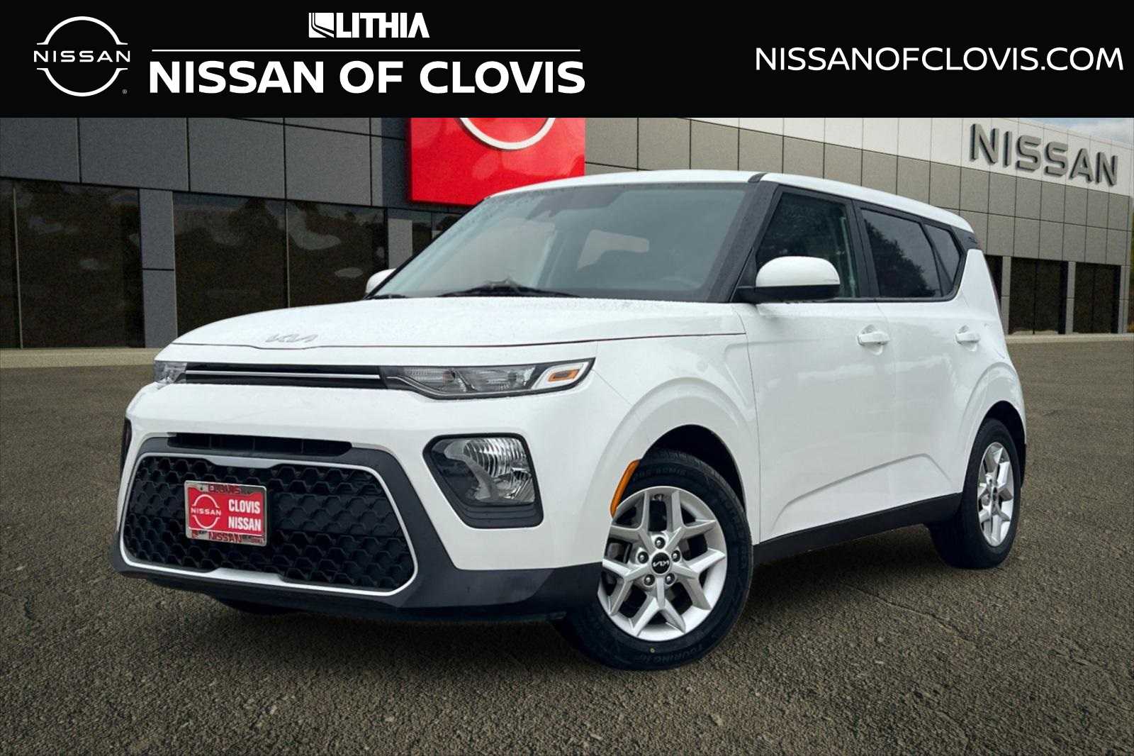 2022 Kia Soul LX's photo