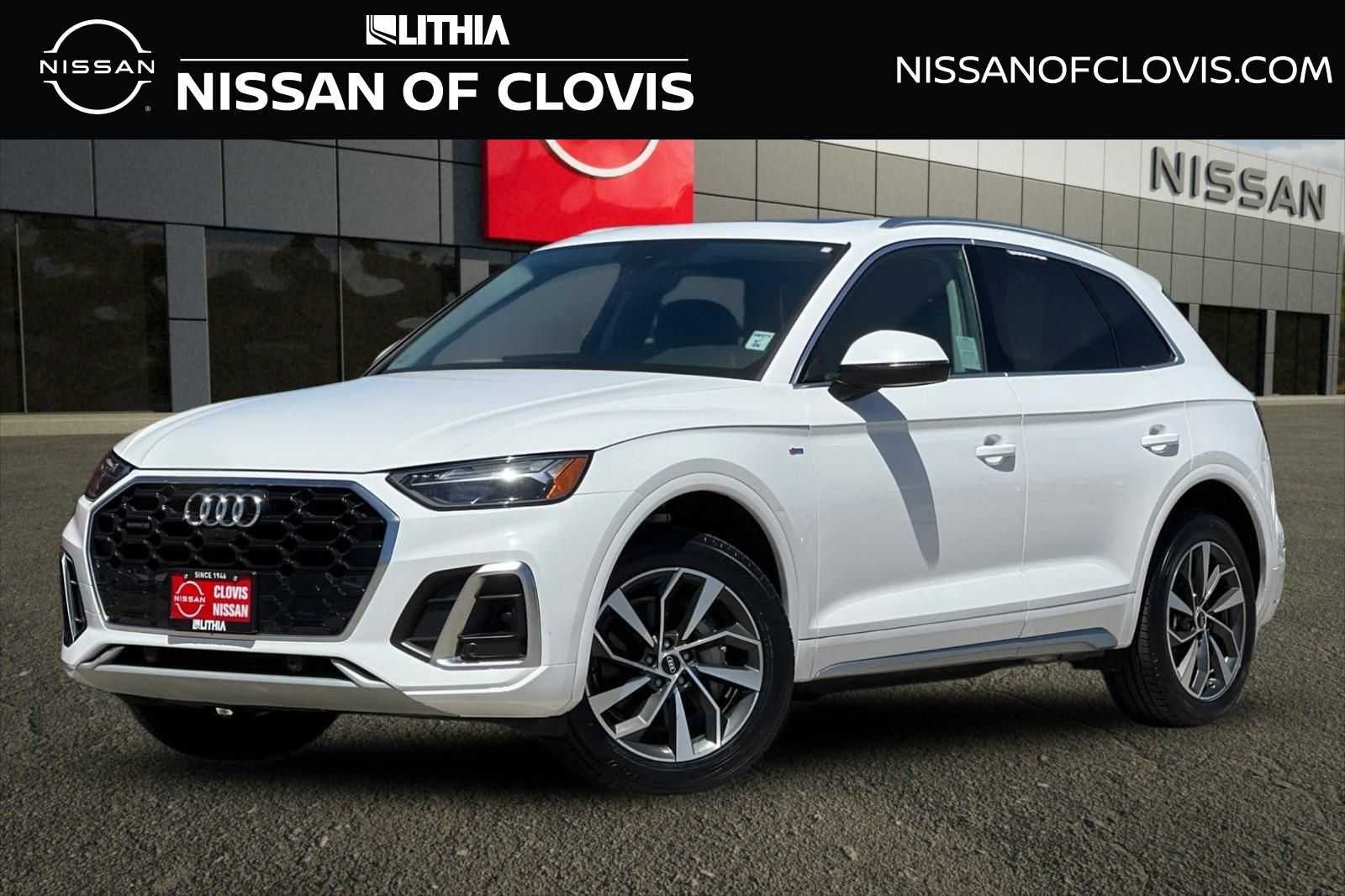 2022 Audi Q5 S line Premium Plus