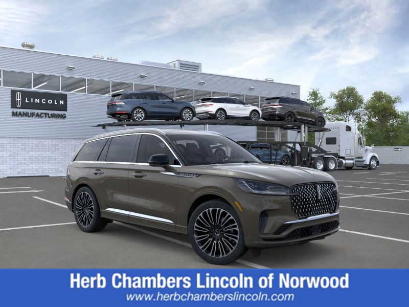 2025 Lincoln Aviator Black Label's photo