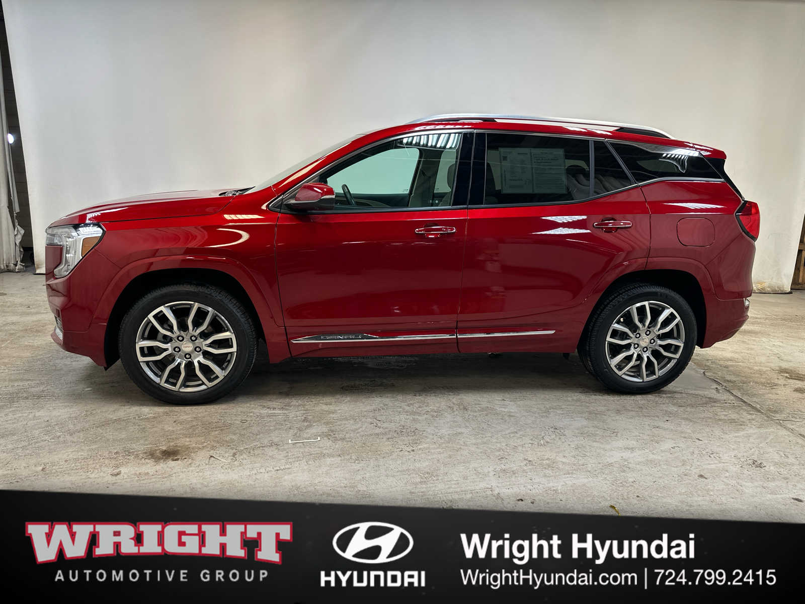 View vehicle photo 7