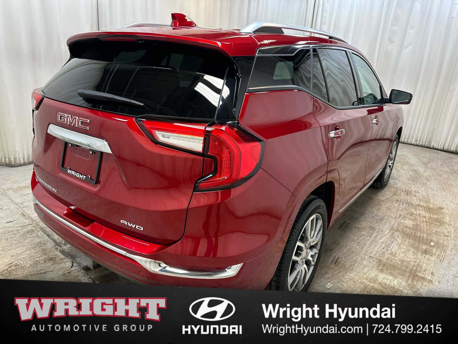 View vehicle photo 6