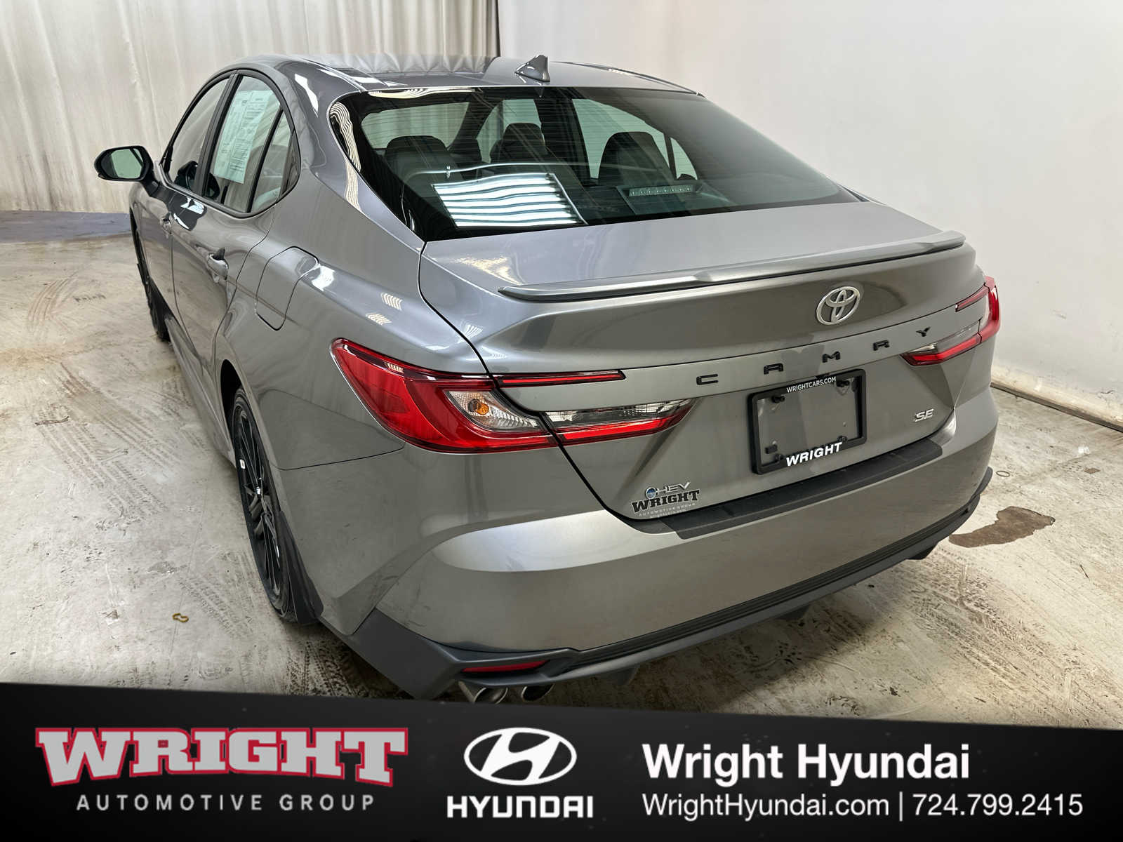 View vehicle photo 4