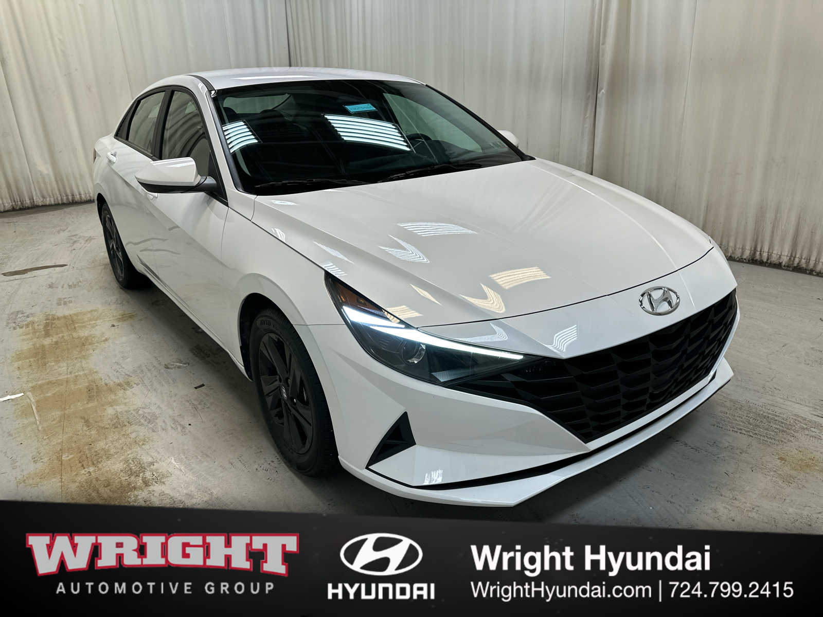 Quartz White 2022 Hyundai Elantra Sedan Front-Wheel Drive Continuously Variable Transmission