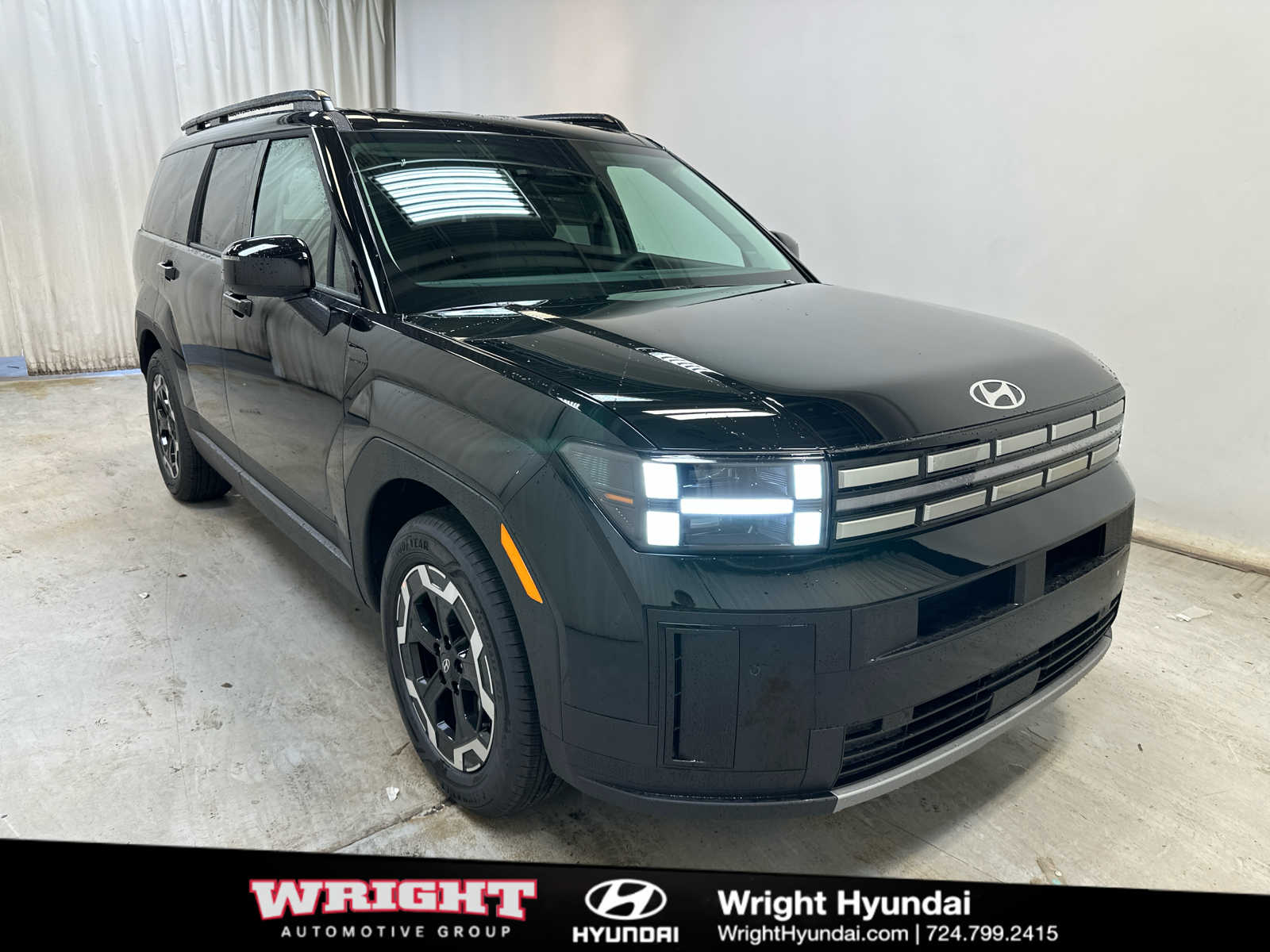 Phantom Black 2026 Hyundai Santa Fe SUV / Crossover All-Wheel Drive 8-Speed Automatic