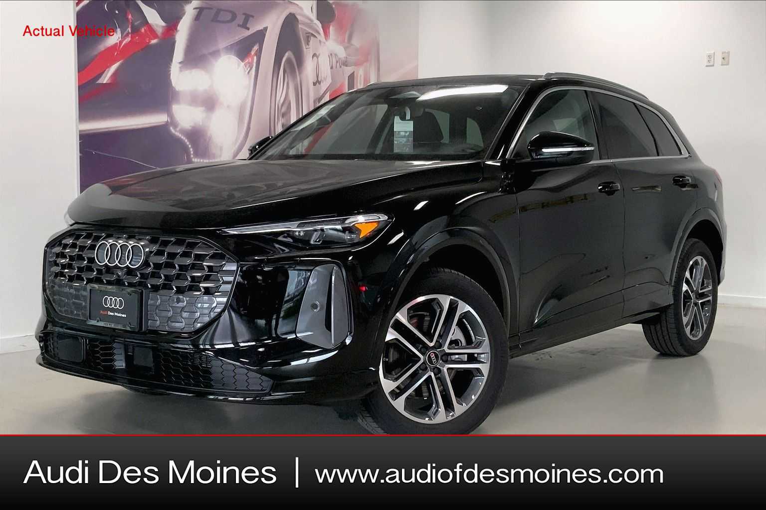 Mythos Black Metallic 2025 Audi Q5 quattro Premium Plus 40 TFSI SUV / Crossover All-Wheel Drive 7-Speed Automatic