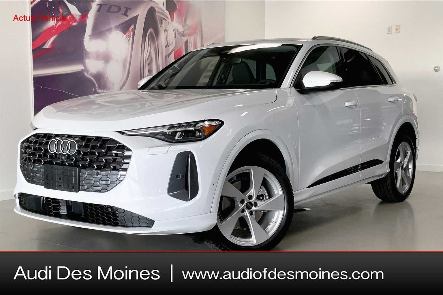 Glacier White Metallic 2025 Audi Q5 quattro Premium Plus 40 TFSI SUV / Crossover All-Wheel Drive 7-Speed Automatic