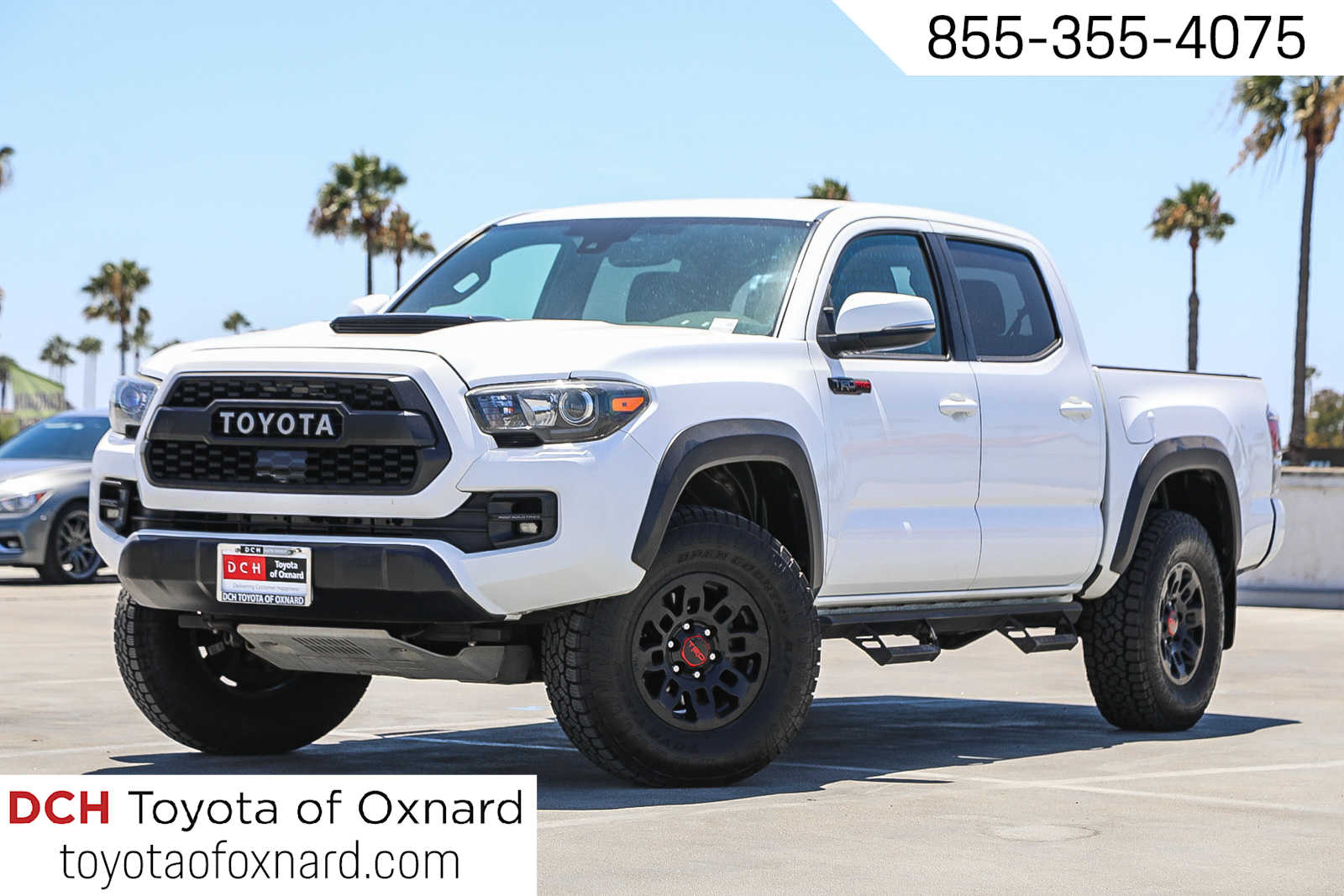 Super White 2018 Toyota Tacoma Pickup Truck Four-Wheel Drive 6-Speed Automatic