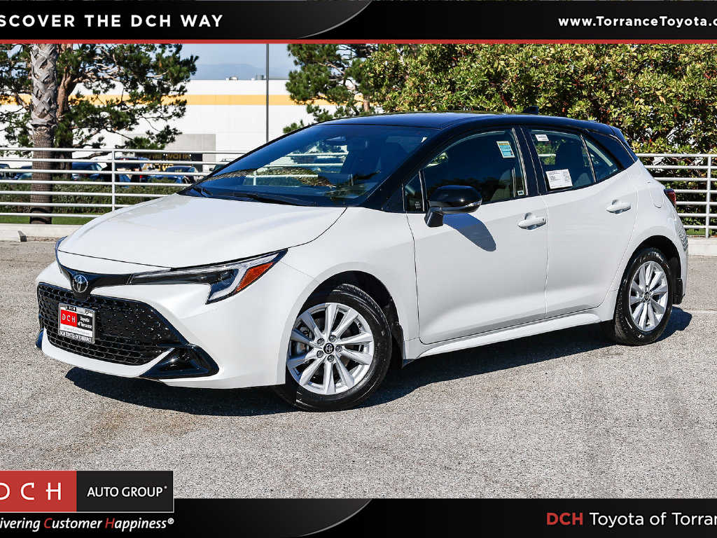 Wind Chill Pearl w/Black Roof 2027 Toyota Corolla Hatchback Hatchback Front-Wheel Drive Continuously Variable Transmission
