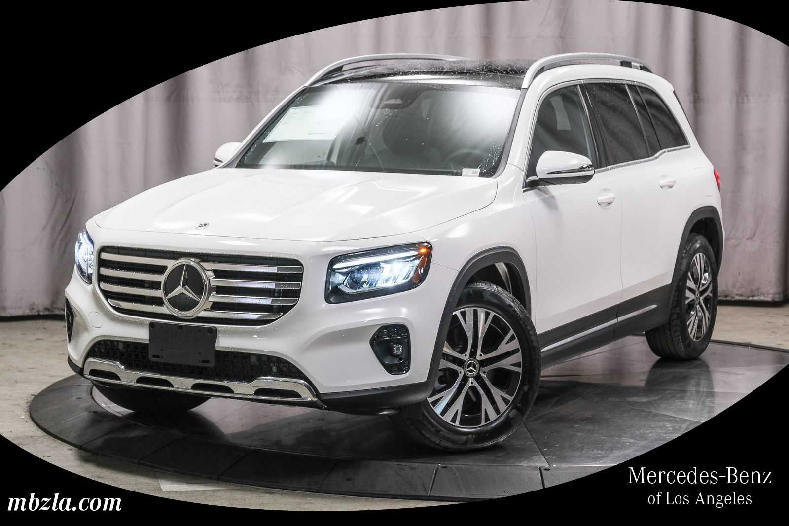 Polar White 2026 Mercedes-Benz GLB SUV / Crossover Front-Wheel Drive 8-Speed Automatic