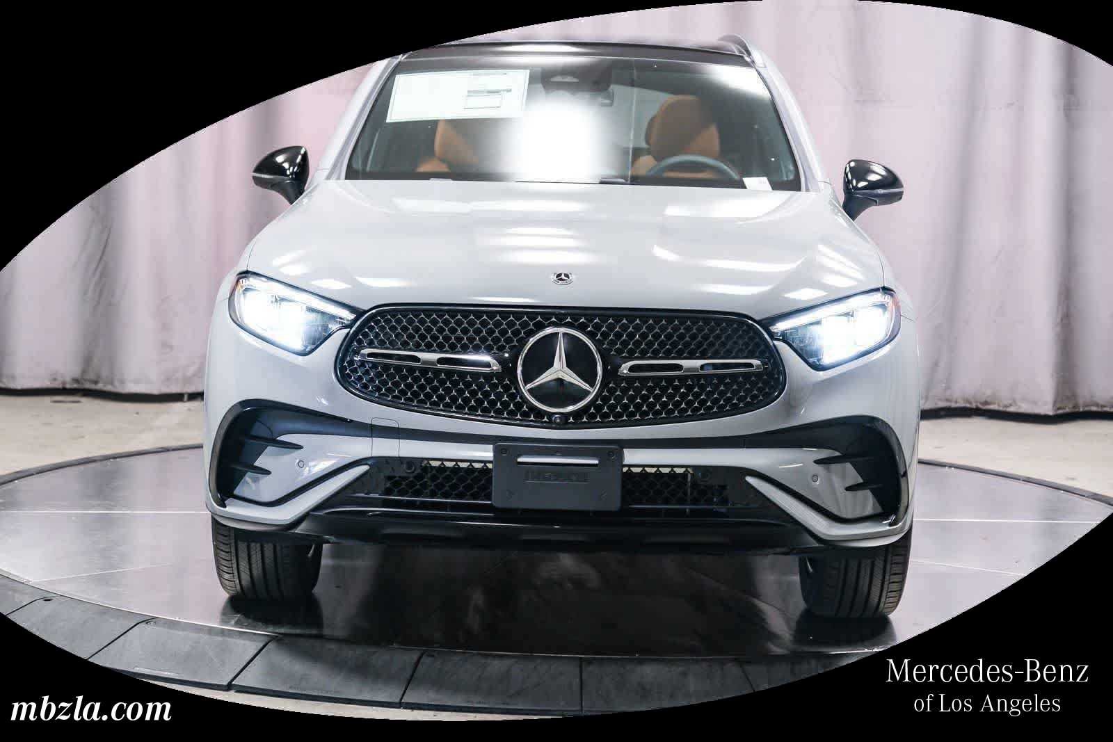 Gray (MANUFAKTUR Alpine Grey) 2027 Mercedes-Benz GLC SUV / Crossover Rear-Wheel Drive 9-Speed Automatic