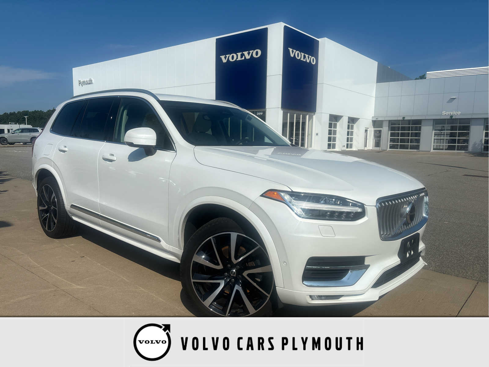 Crystal White Metallic 2023 Volvo XC90 SUV / Crossover All-Wheel Drive 8-Speed Automatic