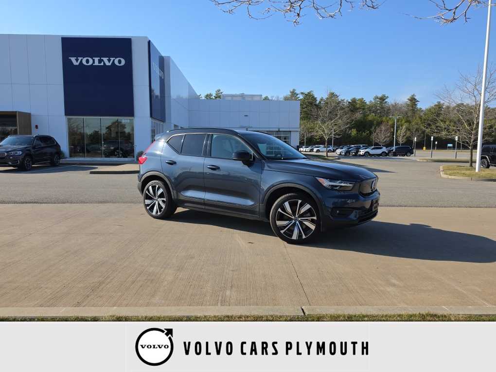 2022 Volvo XC40 Recharge Twin Plus eAWD