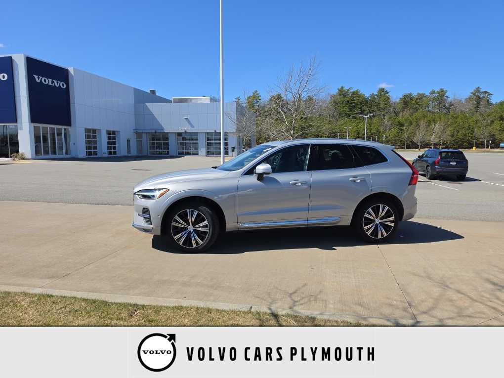 Silver Dawn Metallic 2023 Volvo XC60 B5 Plus Bright Theme AWD SUV / Crossover All-Wheel Drive 8-Speed Automatic