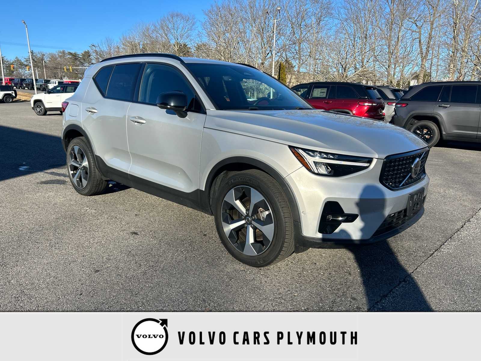 2023 Volvo XC40 B5 Plus Dark Theme AWD