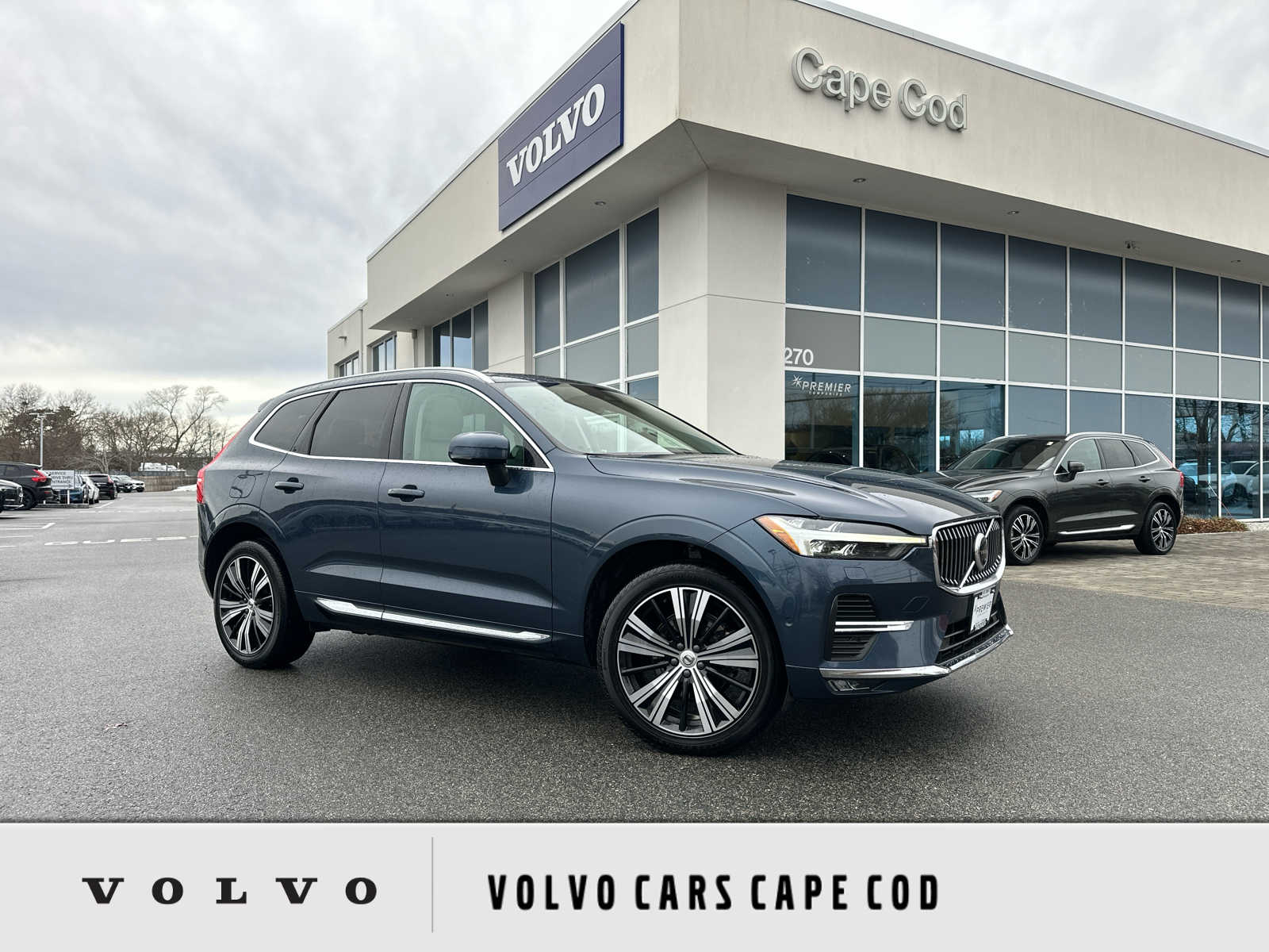 2023 Volvo XC60 B5 Plus Bright Theme AWD