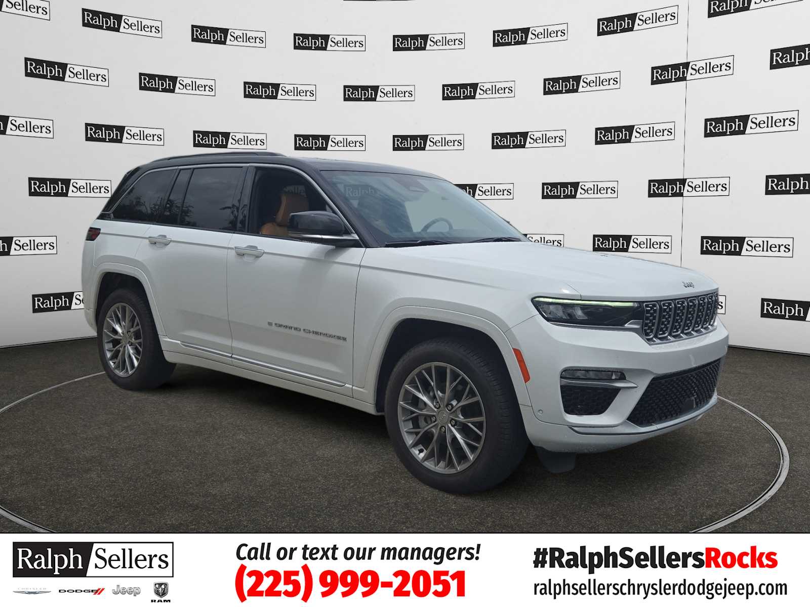 2025 Jeep Grand Cherokee Summit 4WD
