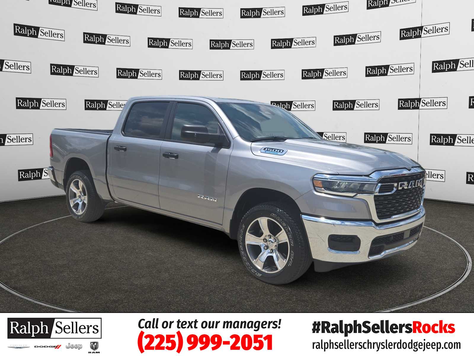 2025 RAM 1500 Tradesman Crew Cab 4WD