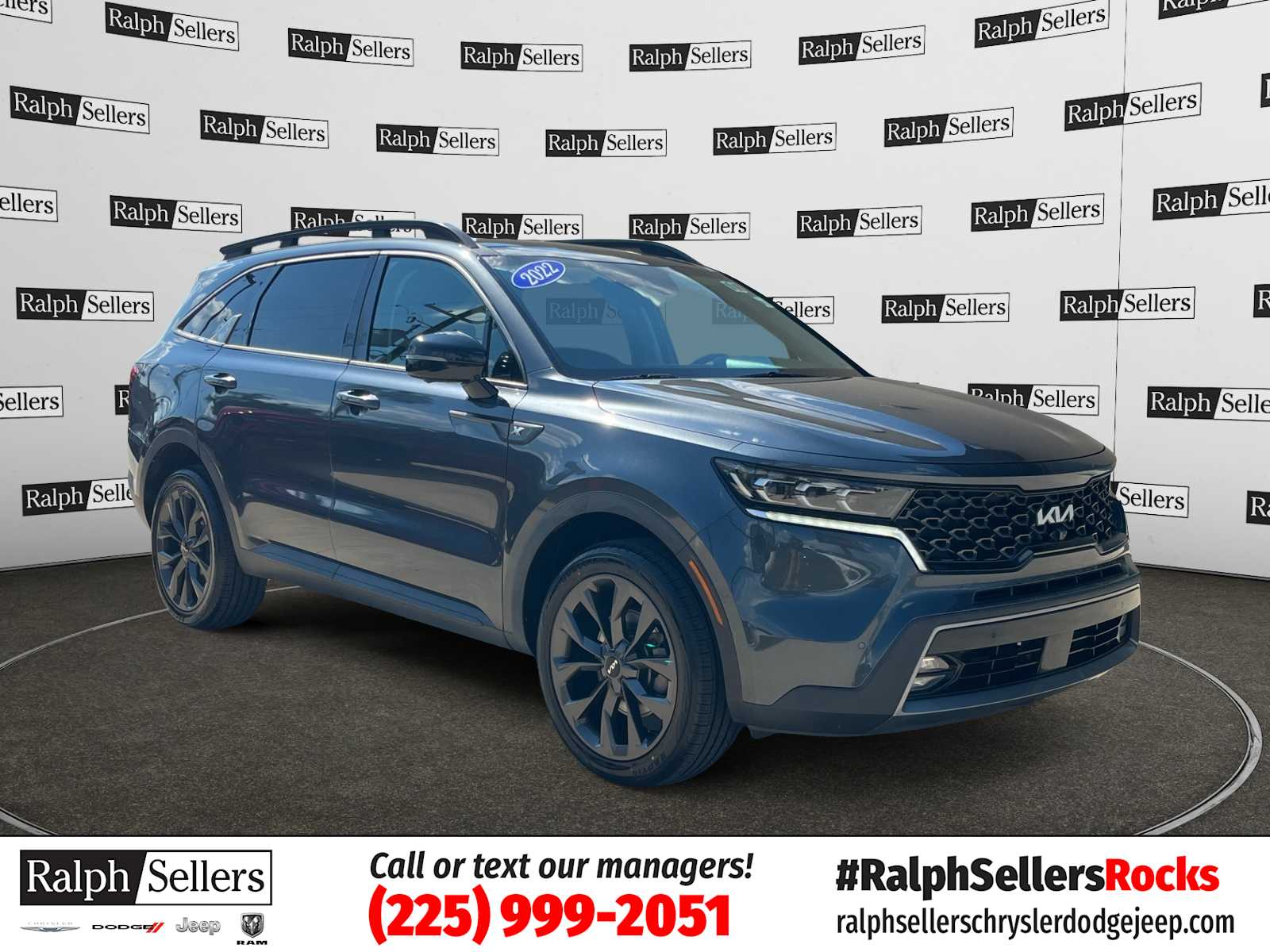 Gray (Gravity Grey) 2022 Kia Sorento SUV / Crossover All-Wheel Drive 8-Speed Automatic