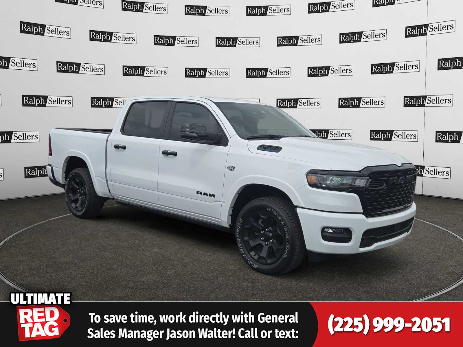 Bright White Clearcoat 2025 RAM 1500 Big Horn Crew Cab 4WD Pickup Truck Four-Wheel Drive 8-Speed Automatic