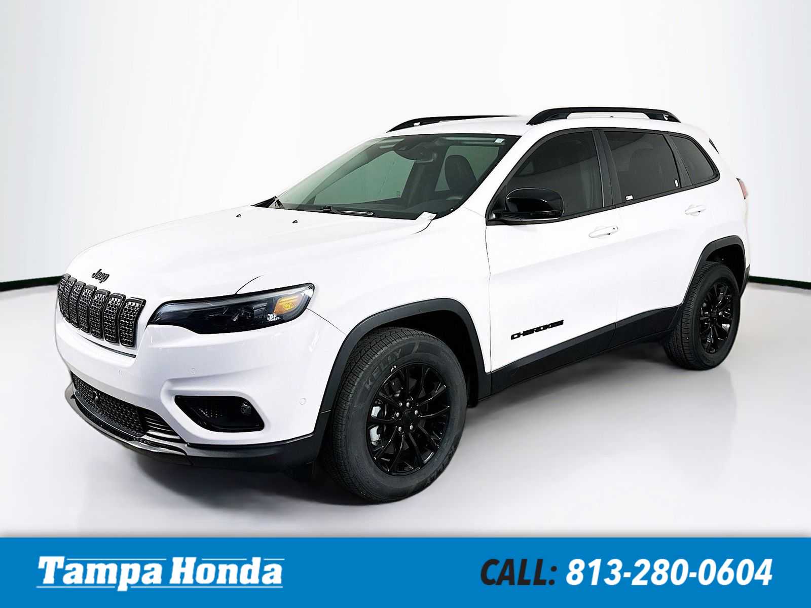 2023 Jeep Cherokee Altitude Lux