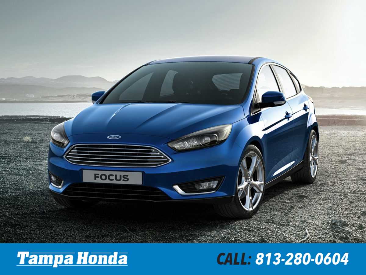 2016 Ford Focus SE's photo