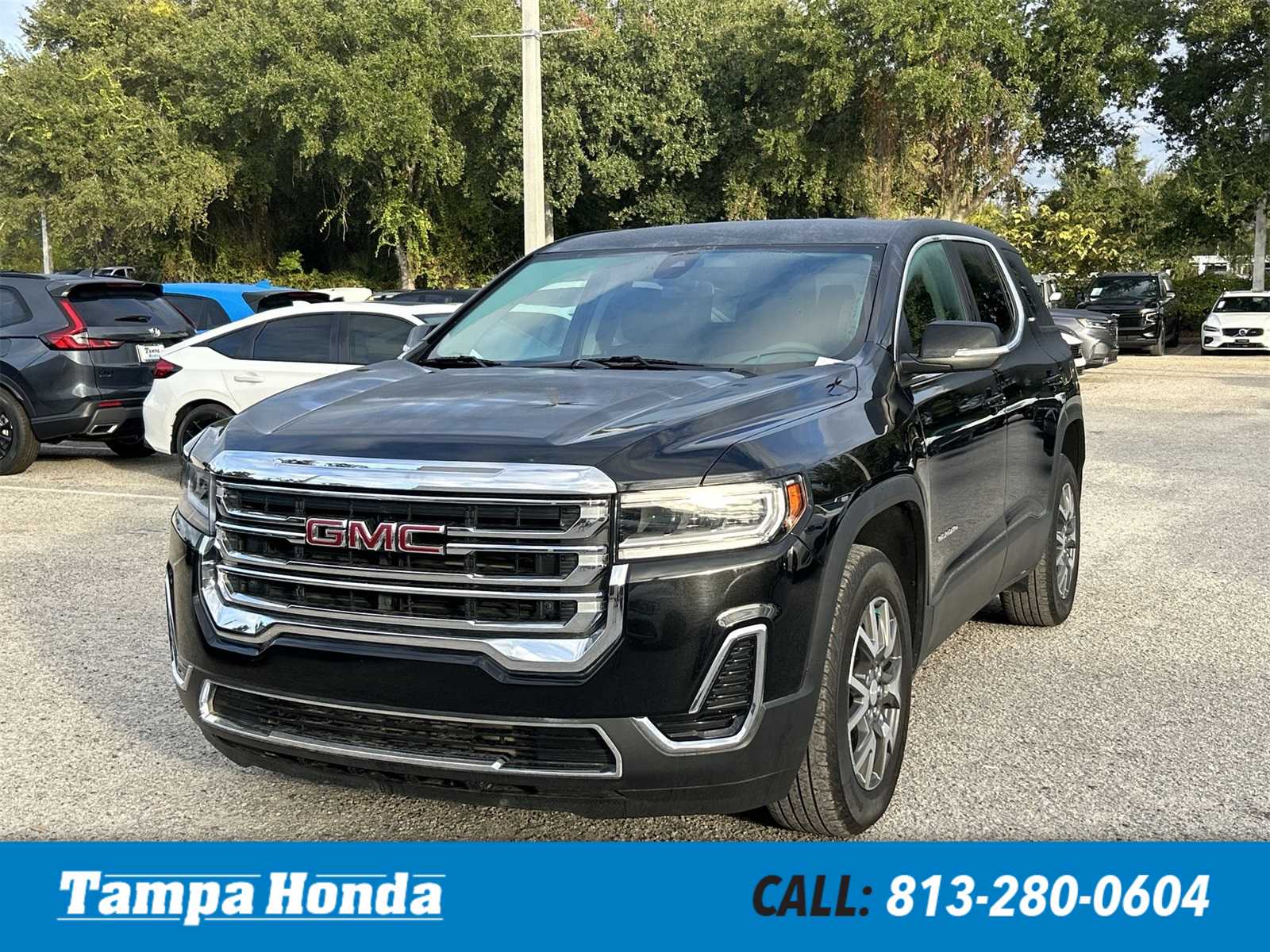 2023 GMC Acadia SLE's photo