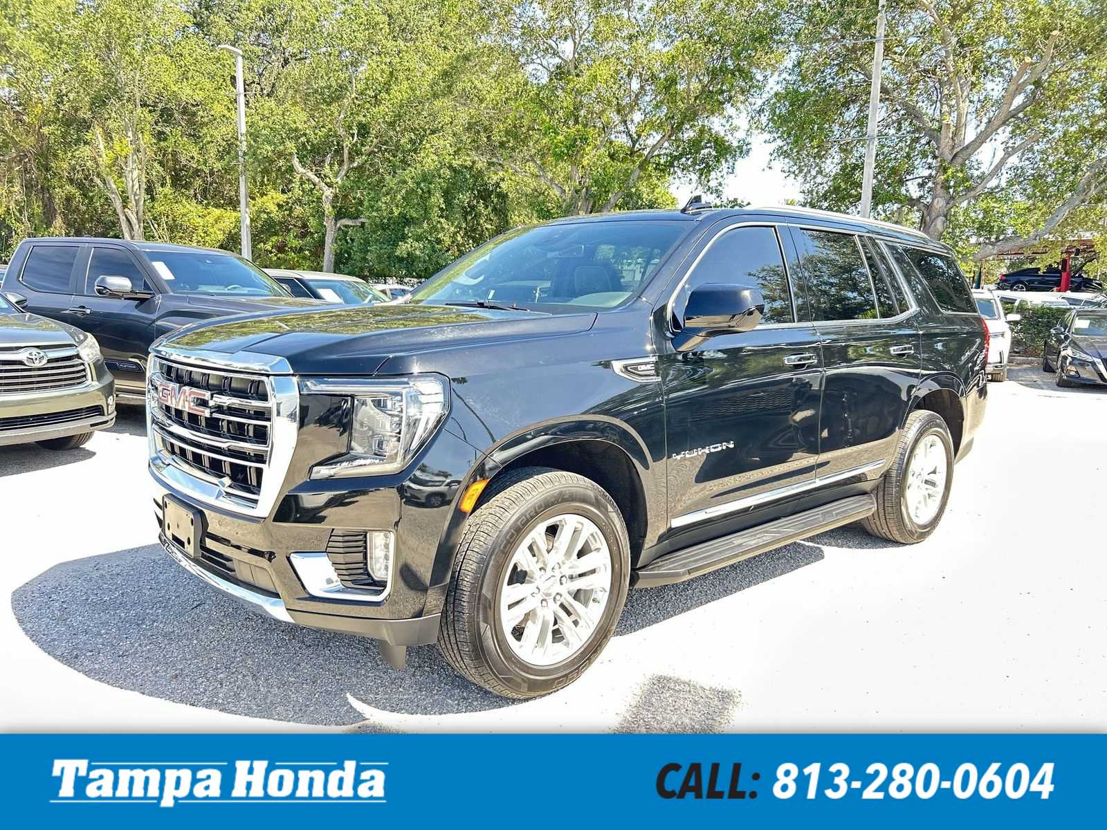 2024 GMC Yukon 4WD SLT's photo