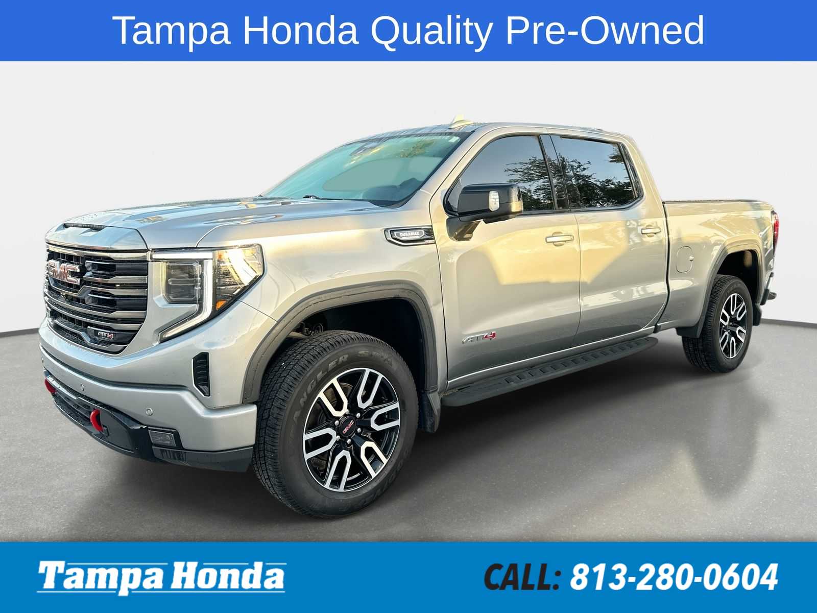 2023 GMC Sierra 1500 AT4