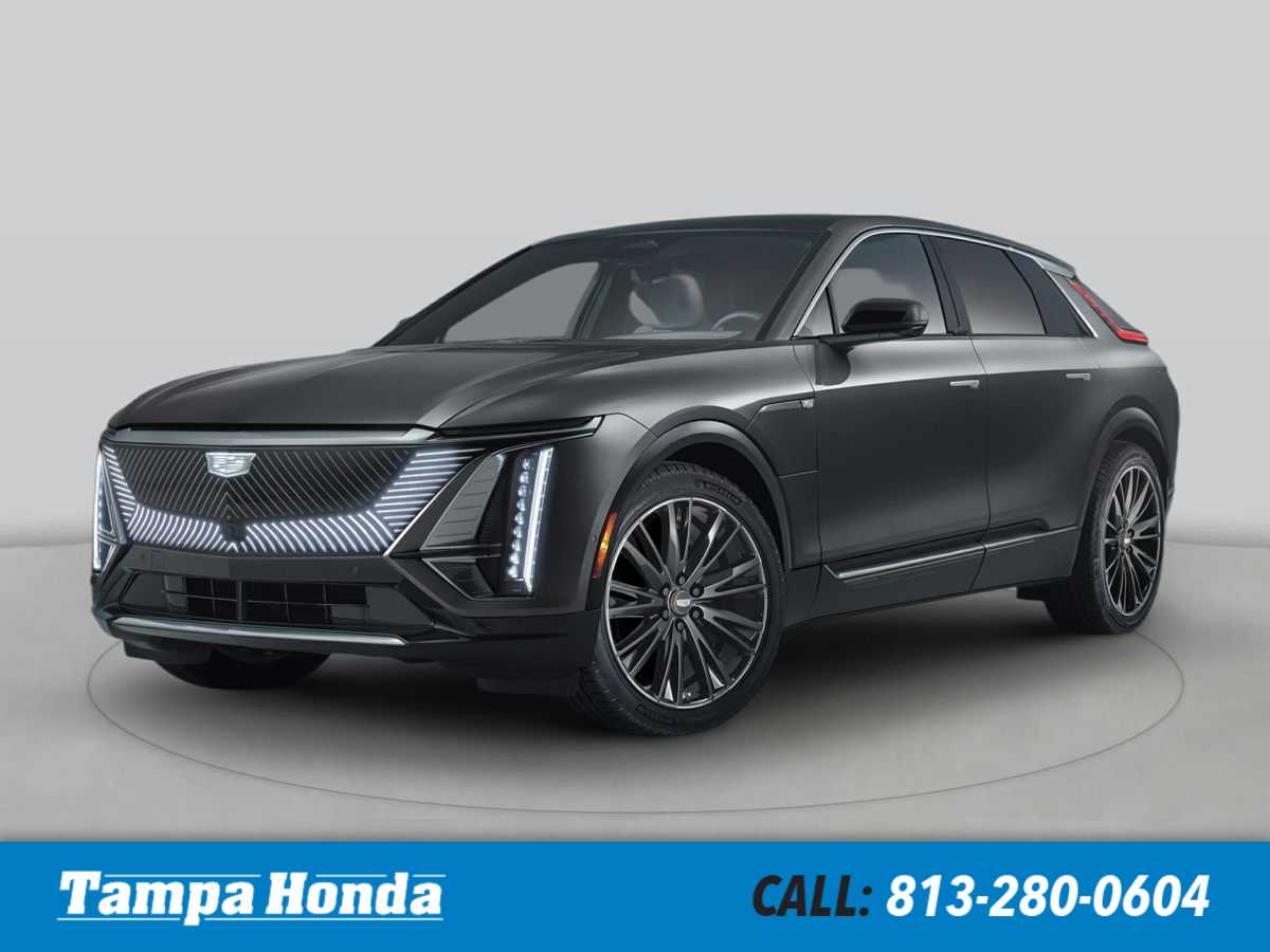 2024 Cadillac LYRIQ Luxury 1's photo