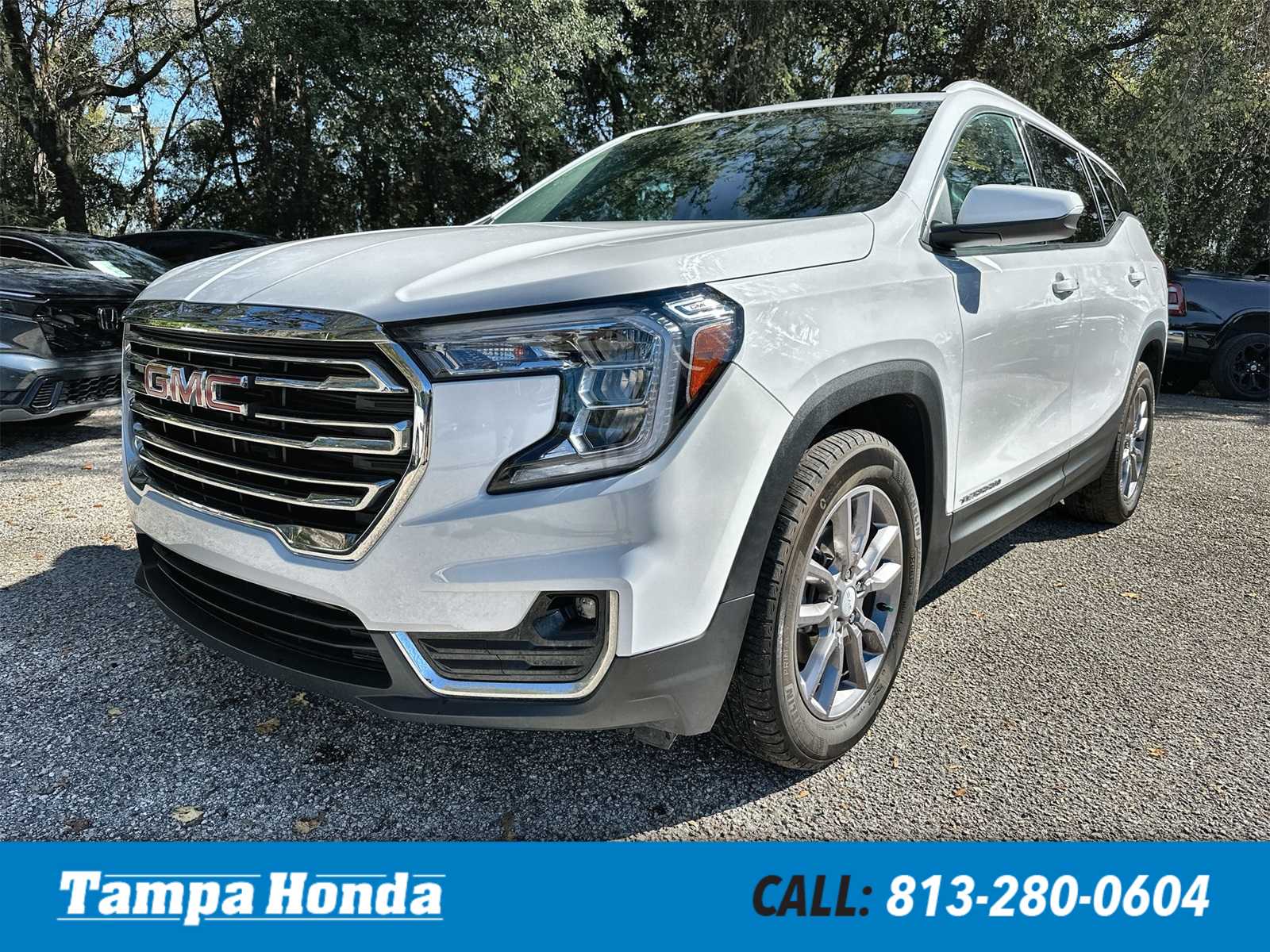 2024 GMC Terrain SLT