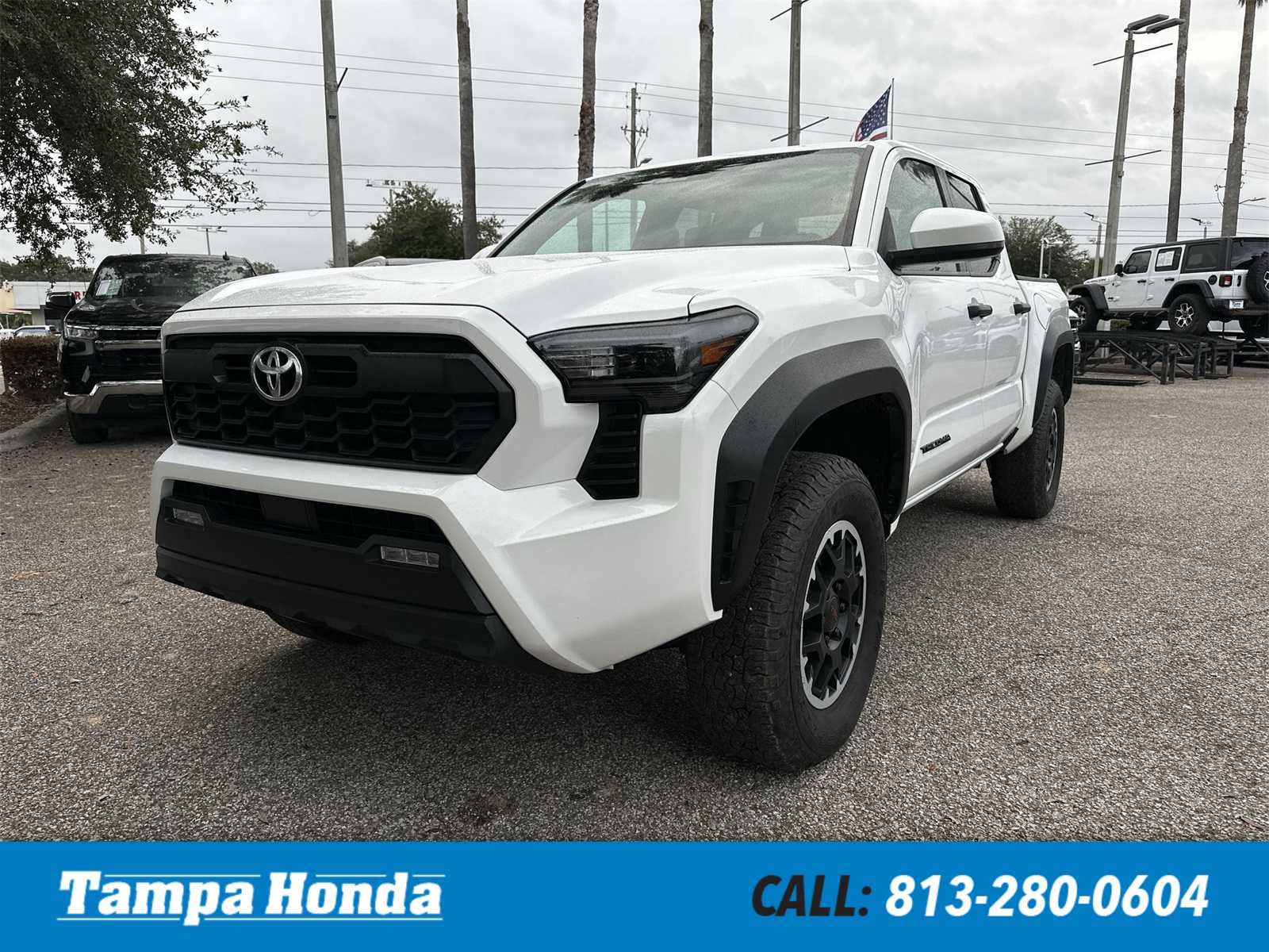 2024 Toyota Tacoma TRD Off Road's photo