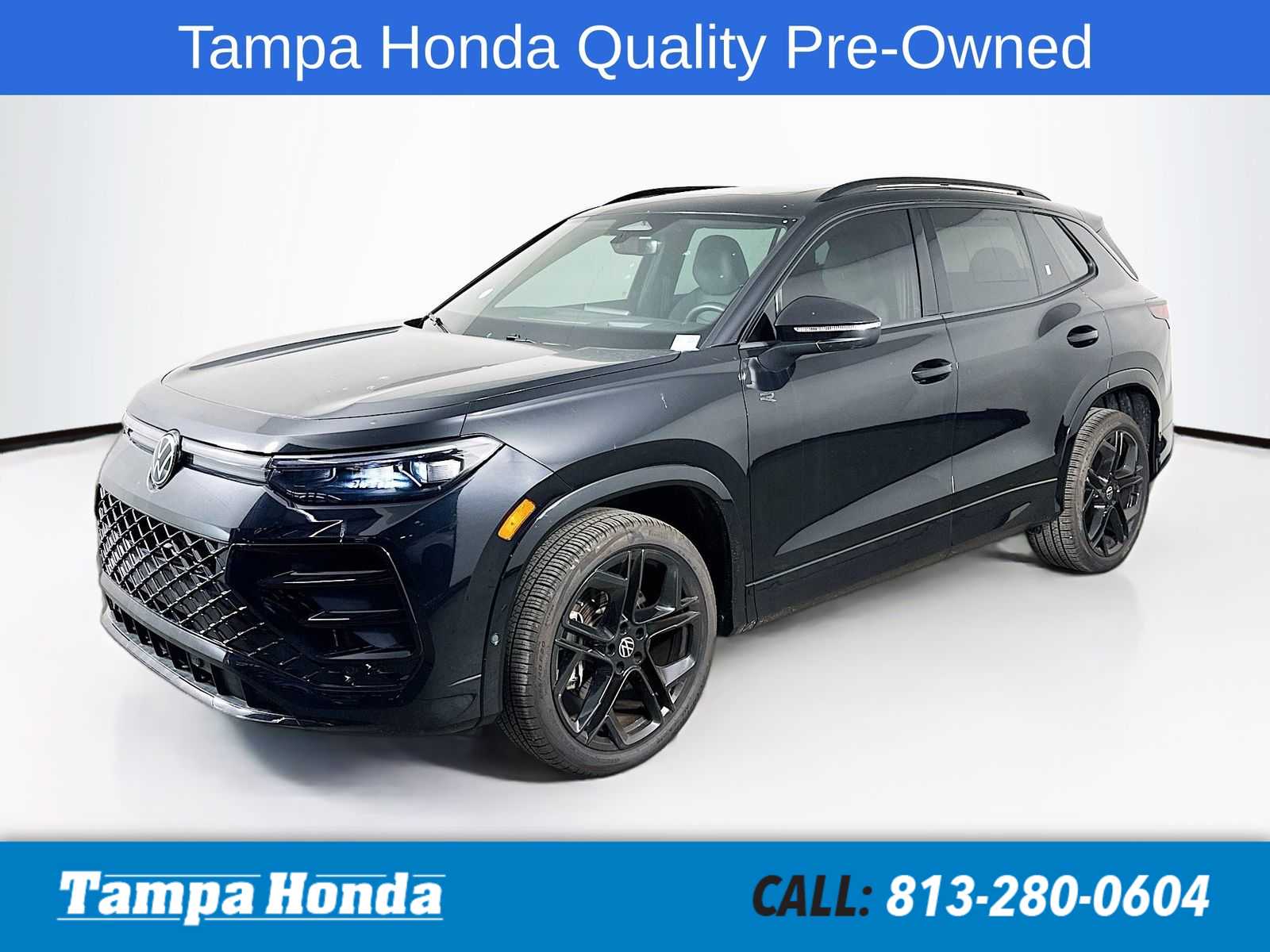 2025 Volkswagen Tiguan SE R-Line Black