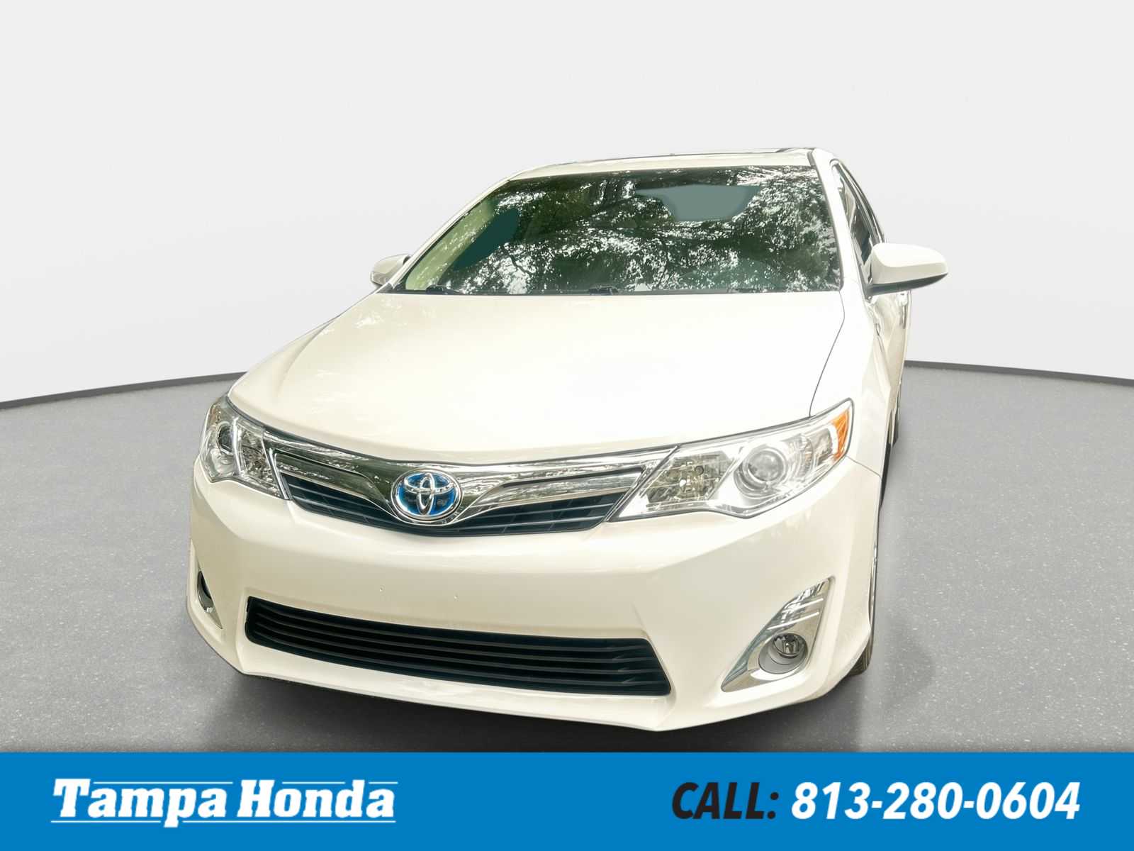 2014 Toyota Camry Hybrid XLE