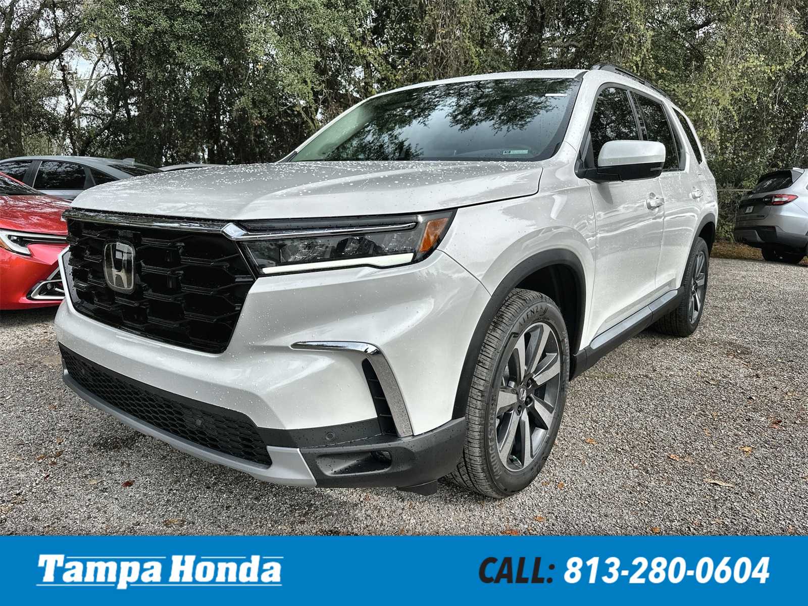 2025 Honda Pilot Touring's photo