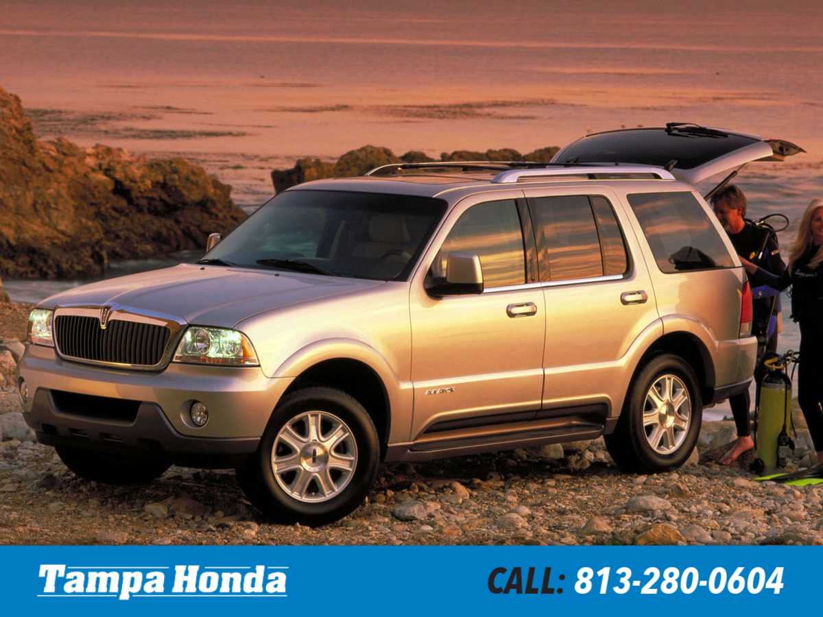 2004 Lincoln Aviator 