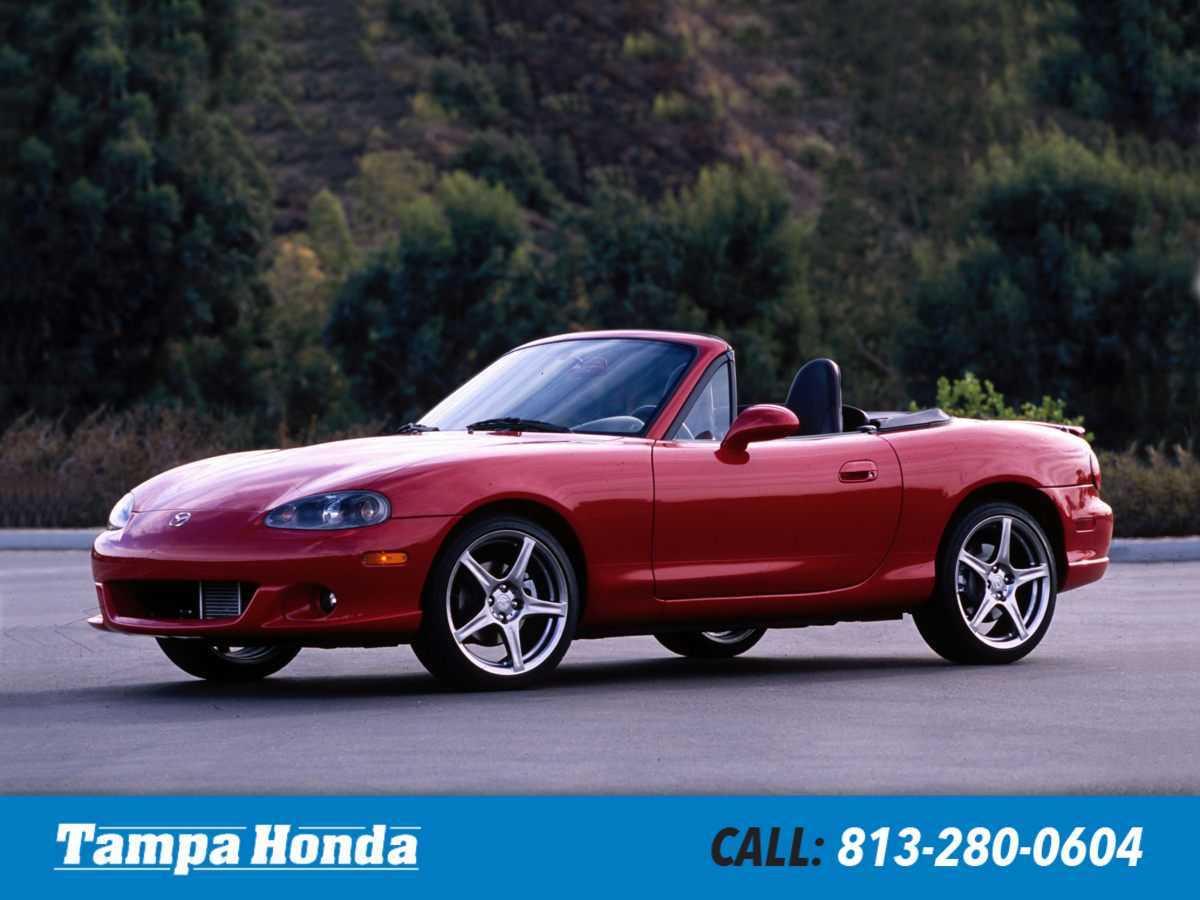 2004 Mazda MX-5 Miata LS
