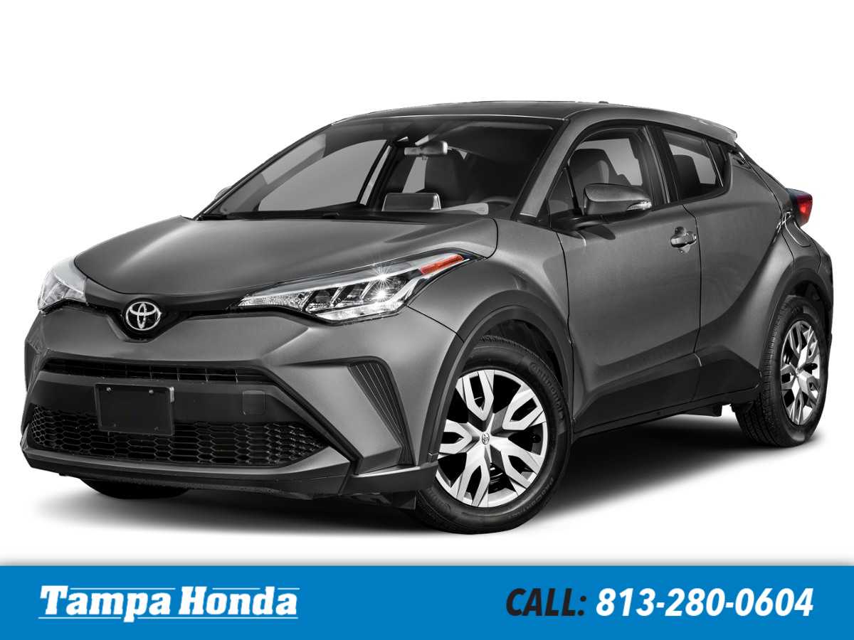 2021 Toyota C-HR XLE's photo
