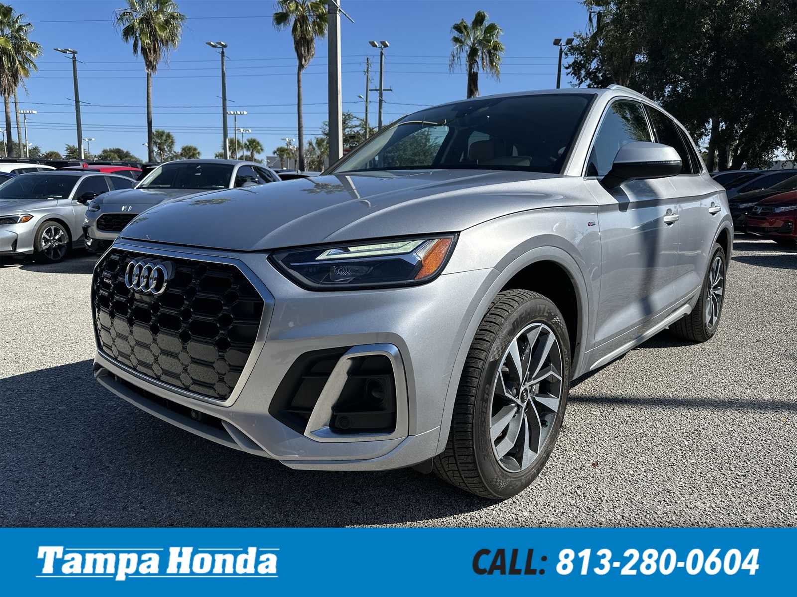 2024 Audi Q5 Premium Plus's photo