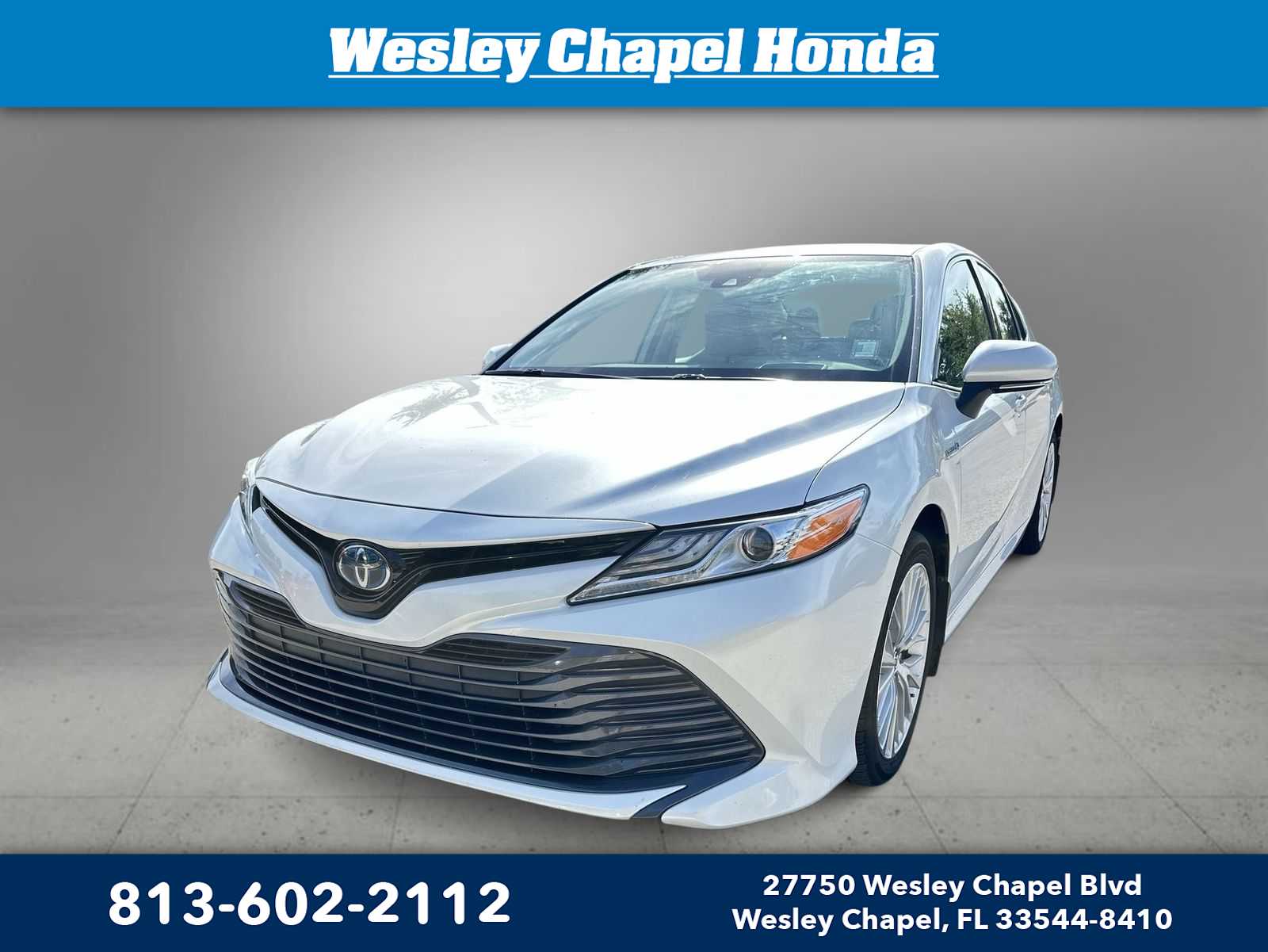 2019 Toyota Camry Hybrid XLE