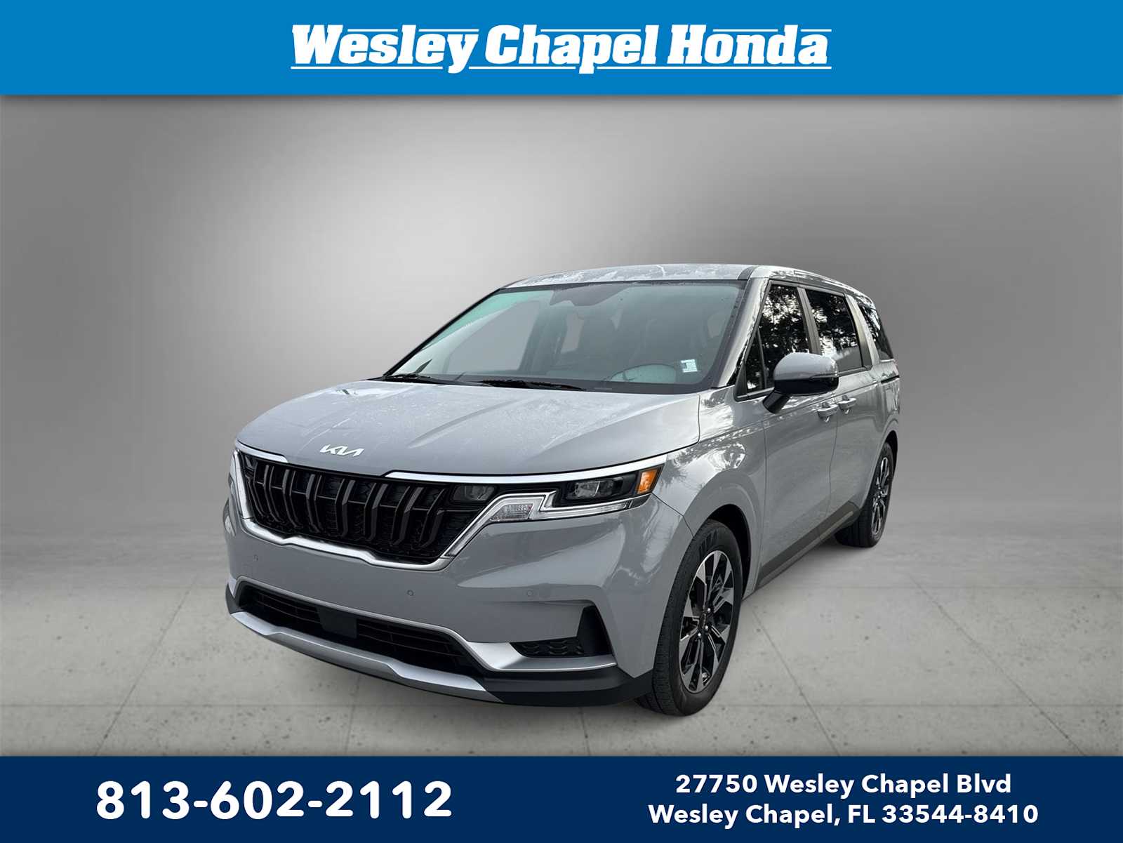 2024 Kia Carnival EX's photo