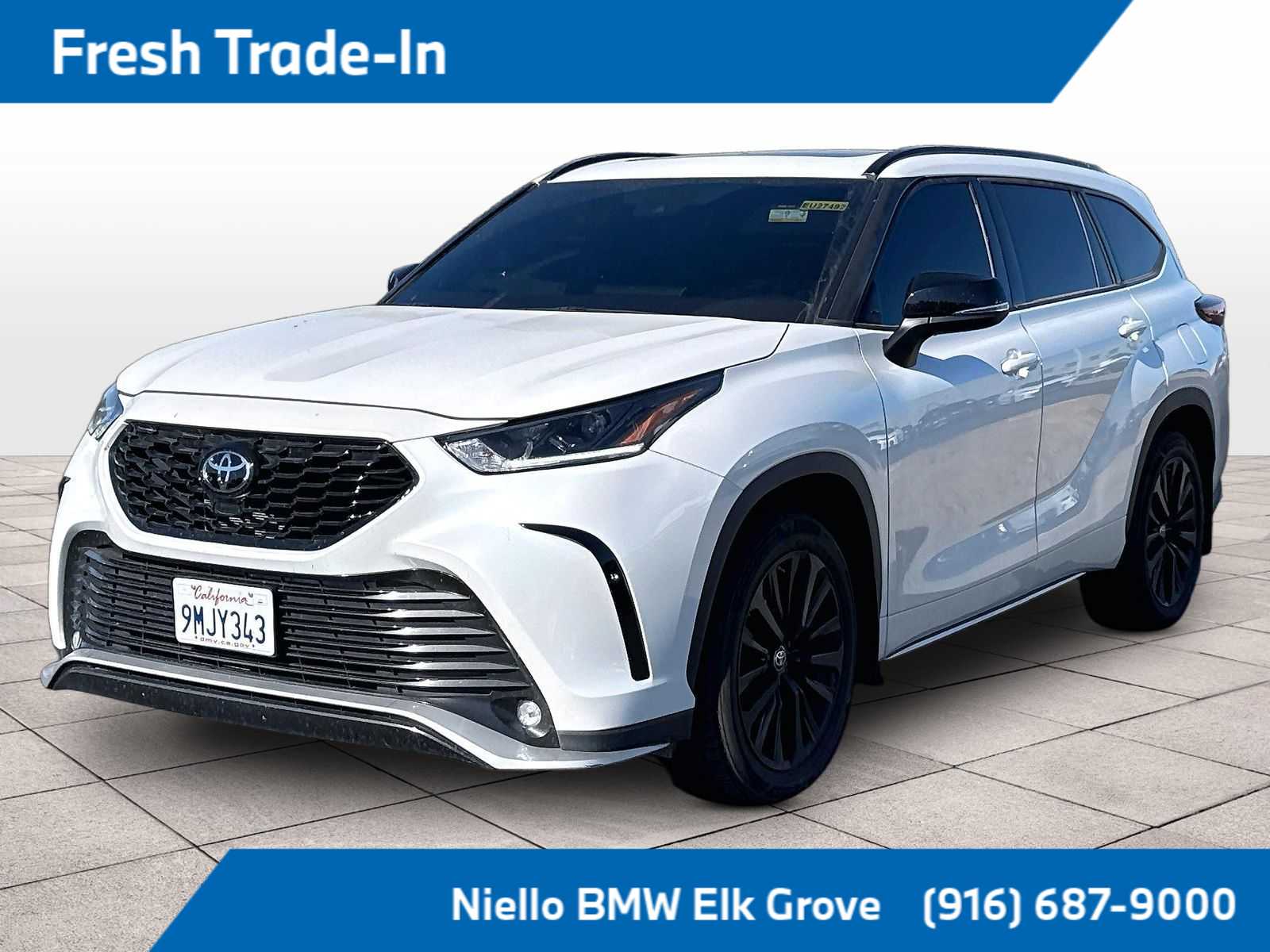 White (Wind Chill Pearl) 2024 Toyota Highlander SUV / Crossover All-Wheel Drive 8-Speed Automatic